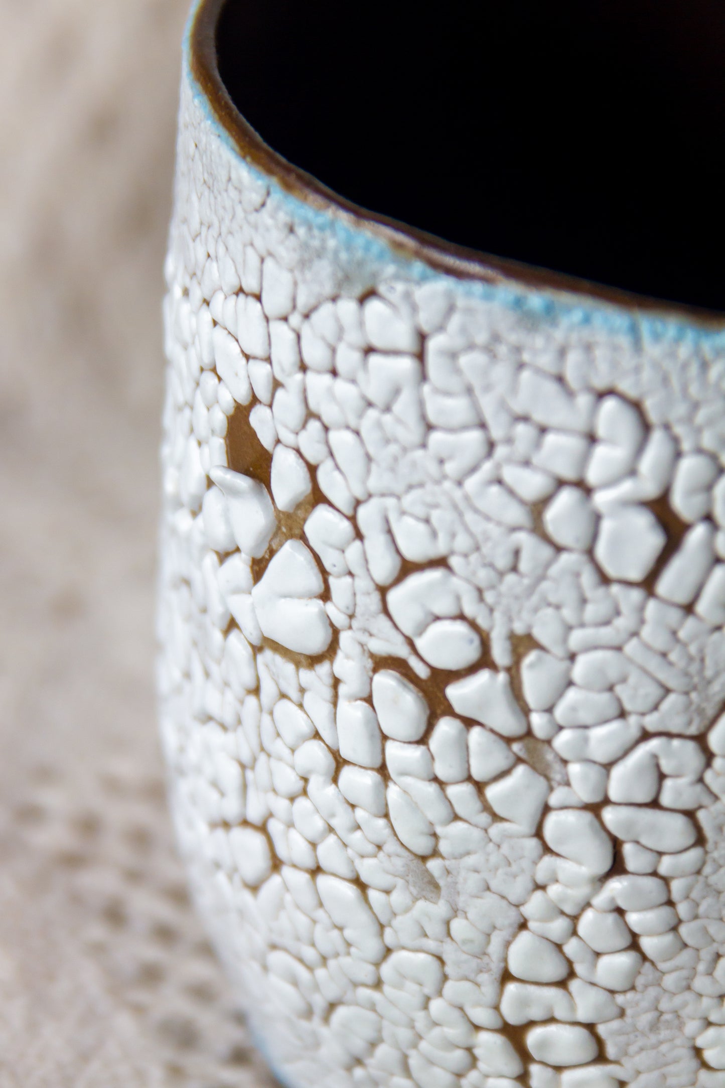 Kubek ceramiczny „Tripto” czarno-biały