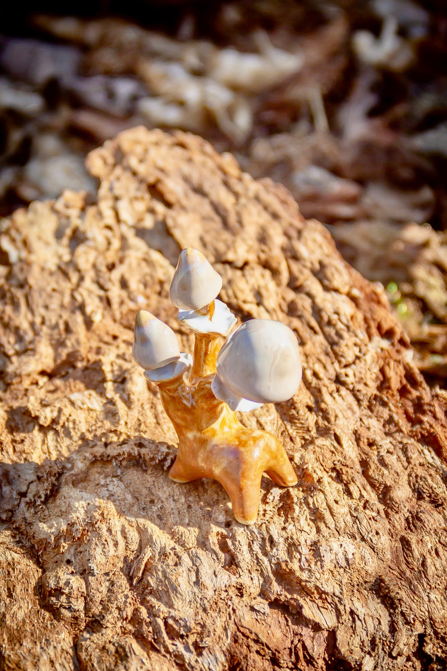 Grzybki ceramiczne beżowo-brązowe mini