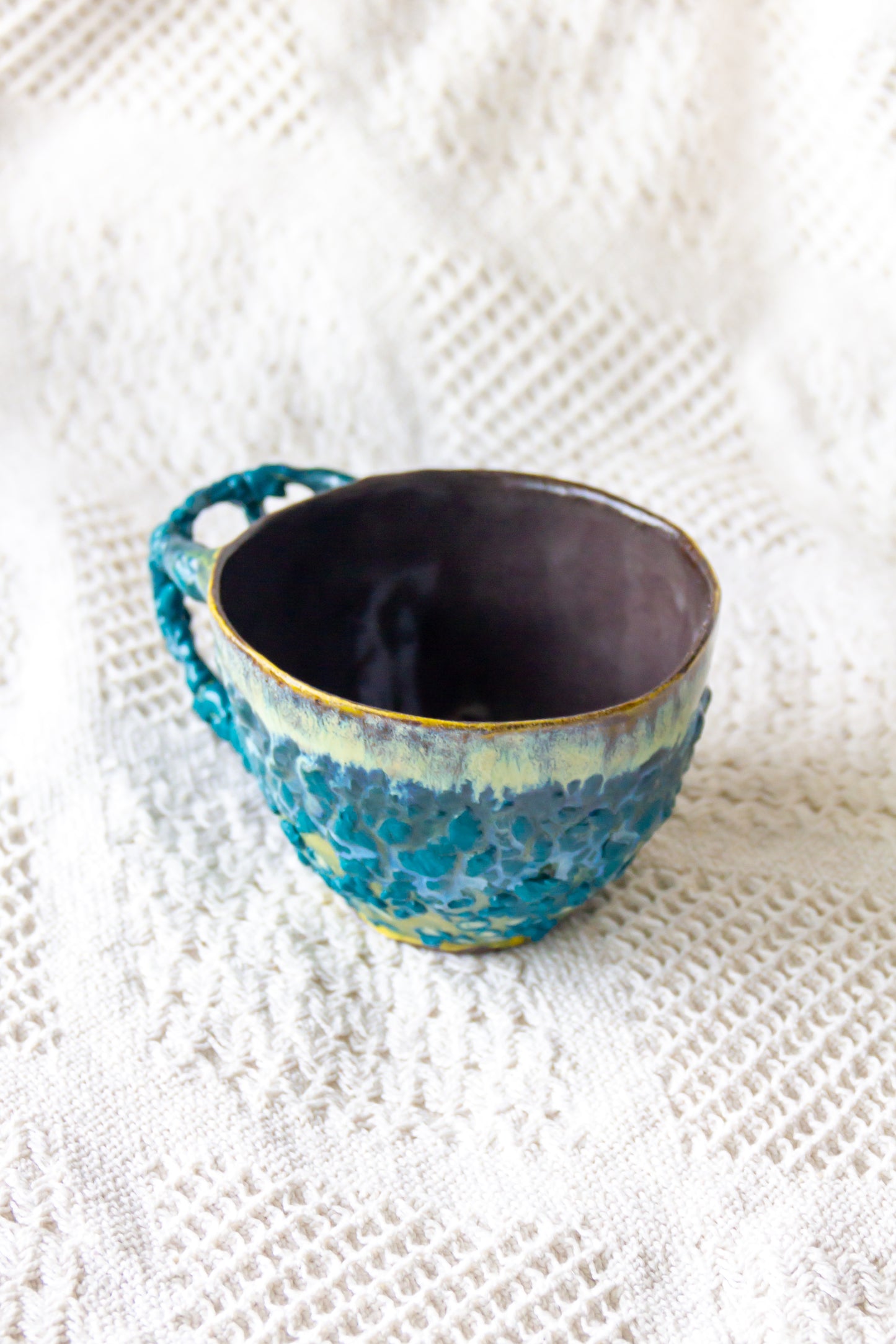 Filiżanka ceramiczna „Tripto” niebiesko-czarna