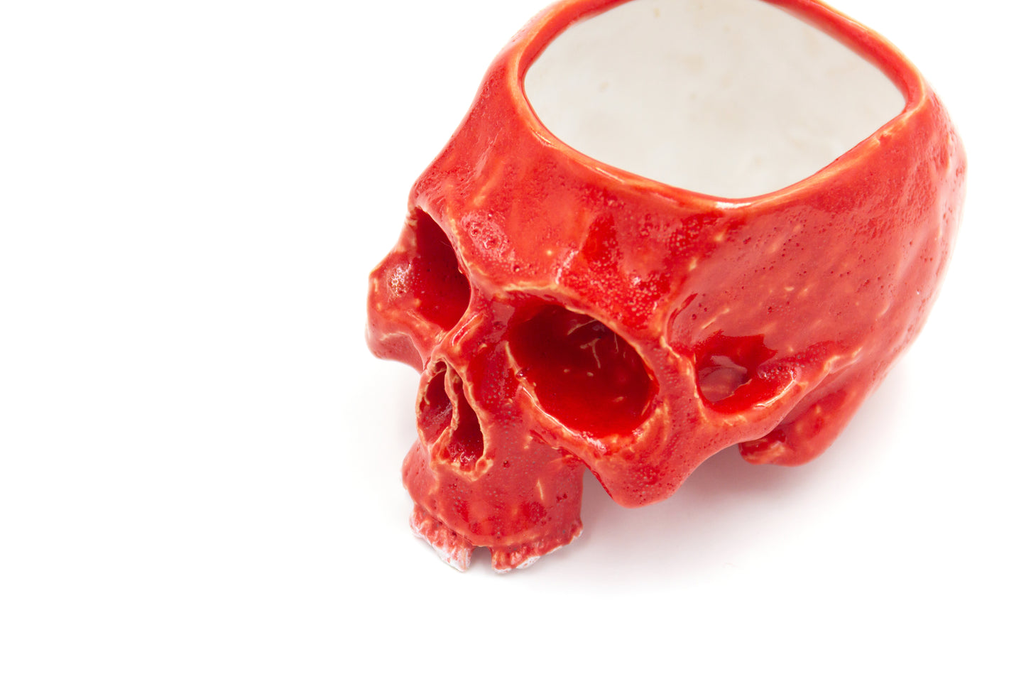 Czaszka-szkatułka czerwona