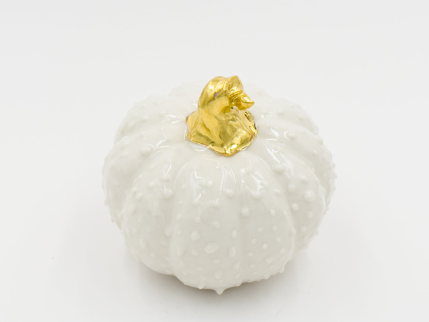 Dynia porcelanowa ze złoceniem