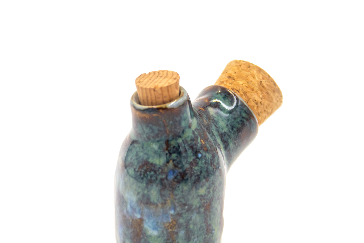 Buteleczka ceramiczna w kolorze zielono-brązowym