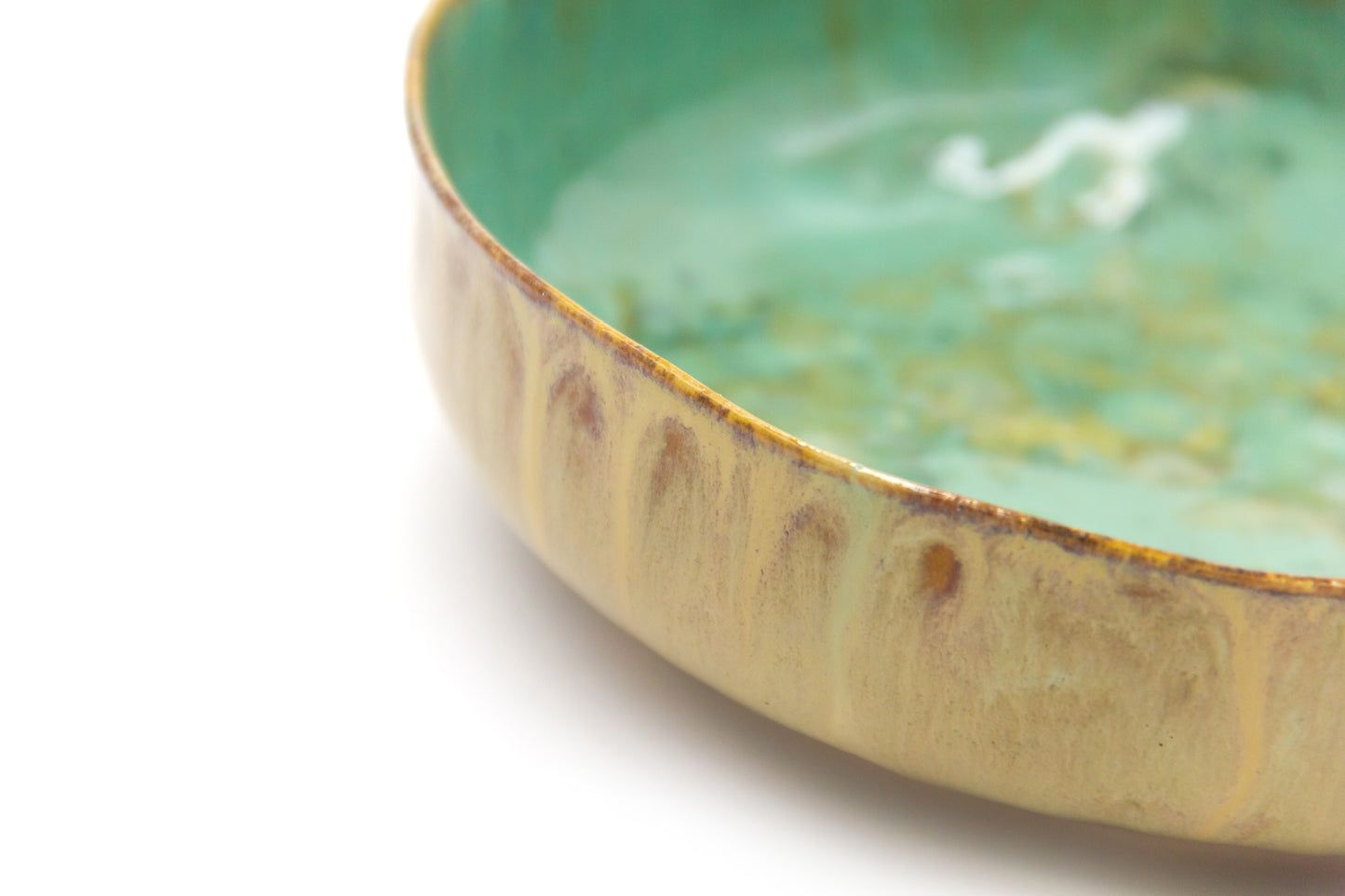 Miska ceramiczna duża w kolorze beżowo-zielonym