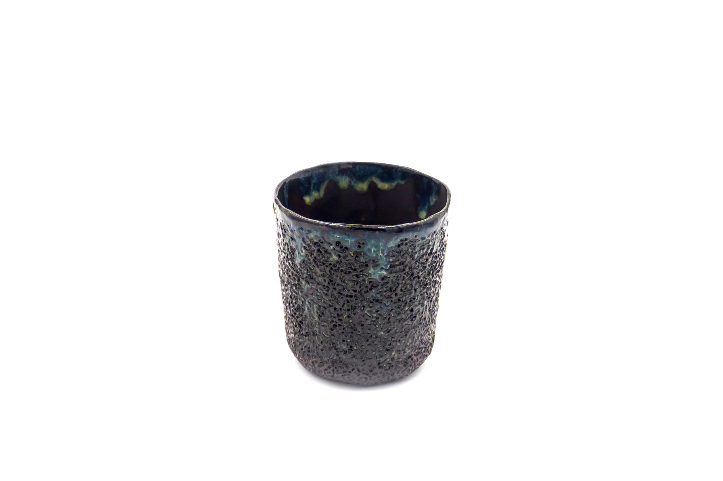 Kubek ceramiczny w kolorze czarno-granatowym