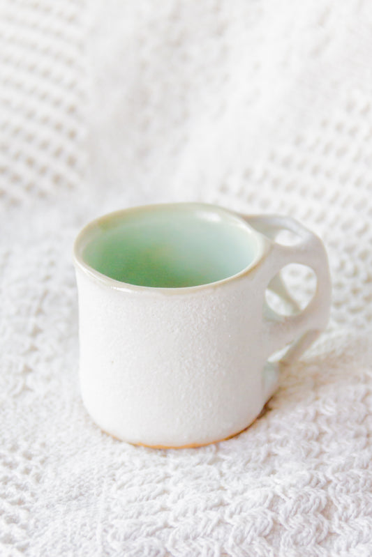 Filiżanka do espresso ceramiczna „Tripto” biało-zielona