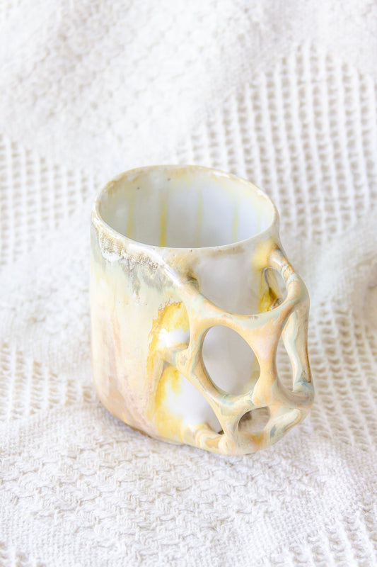 Kubek ceramiczny „Tripto” biało-beżowy