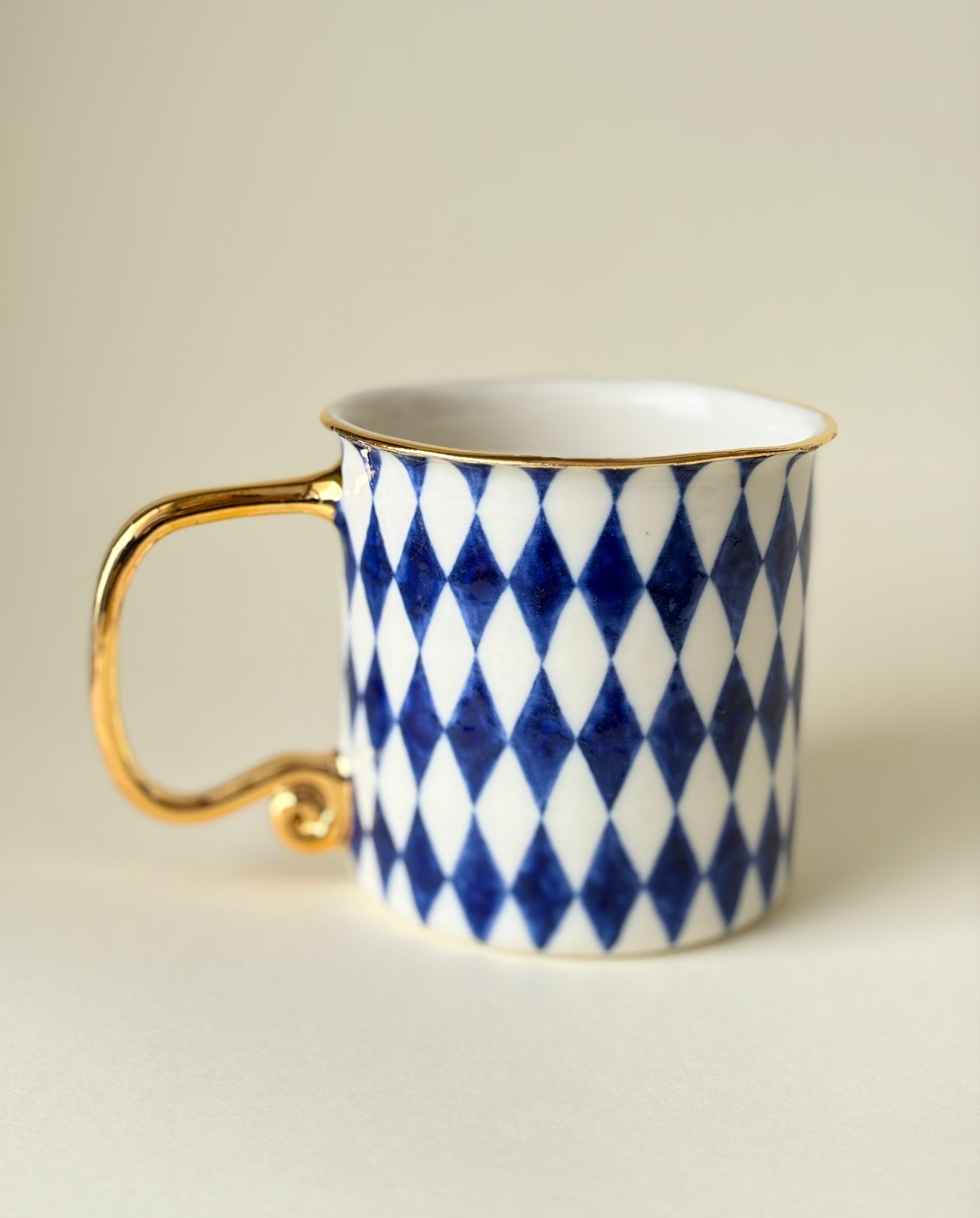 Kubek porcelanowy w romby