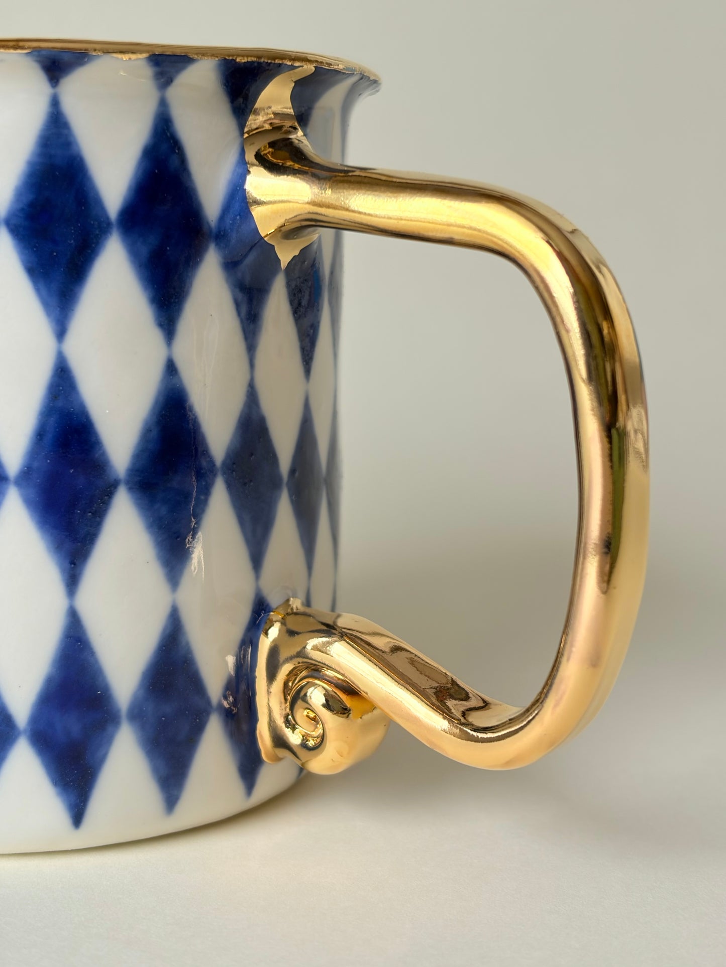 Kubek porcelanowy w romby