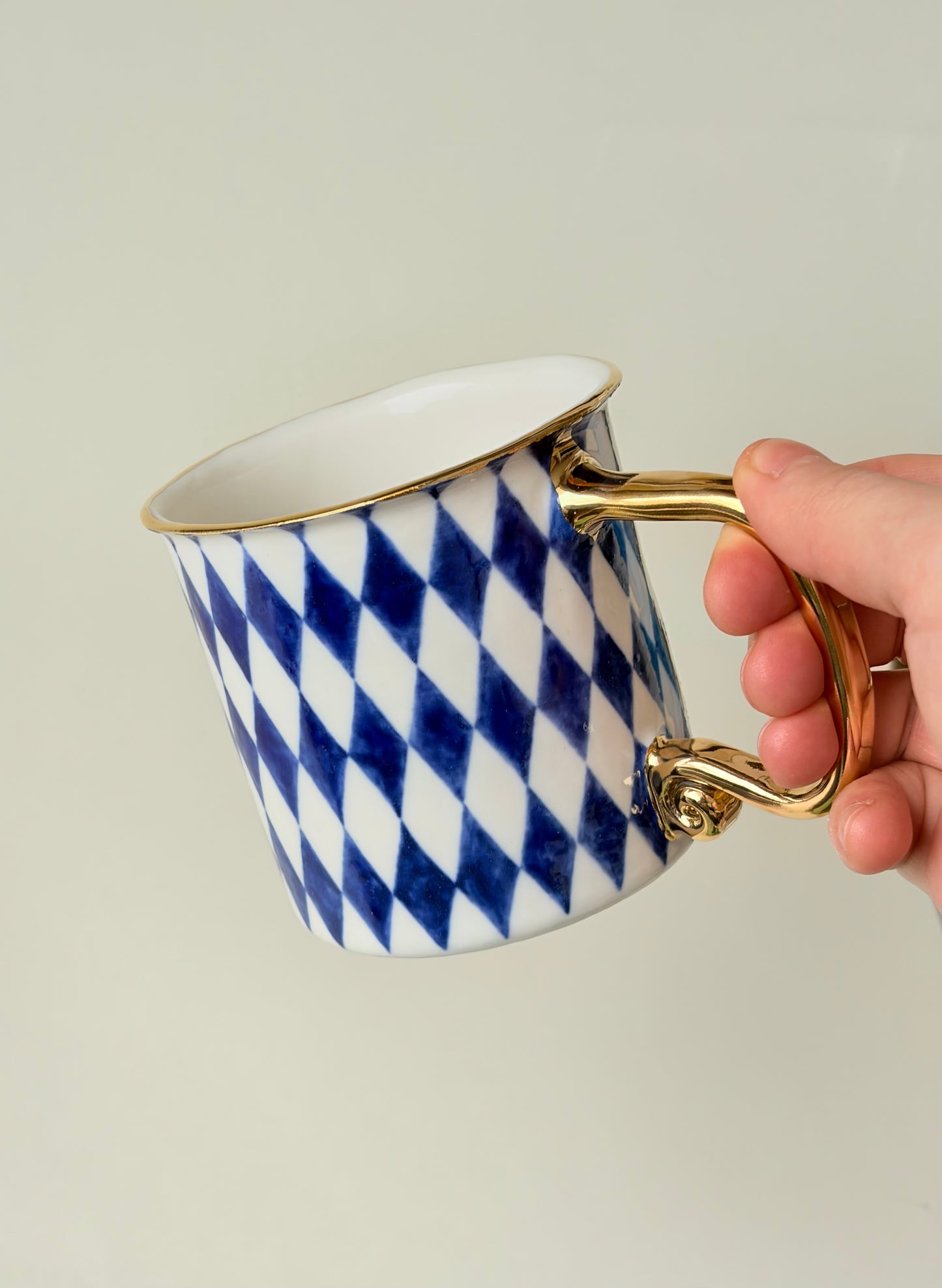 Kubek porcelanowy w romby