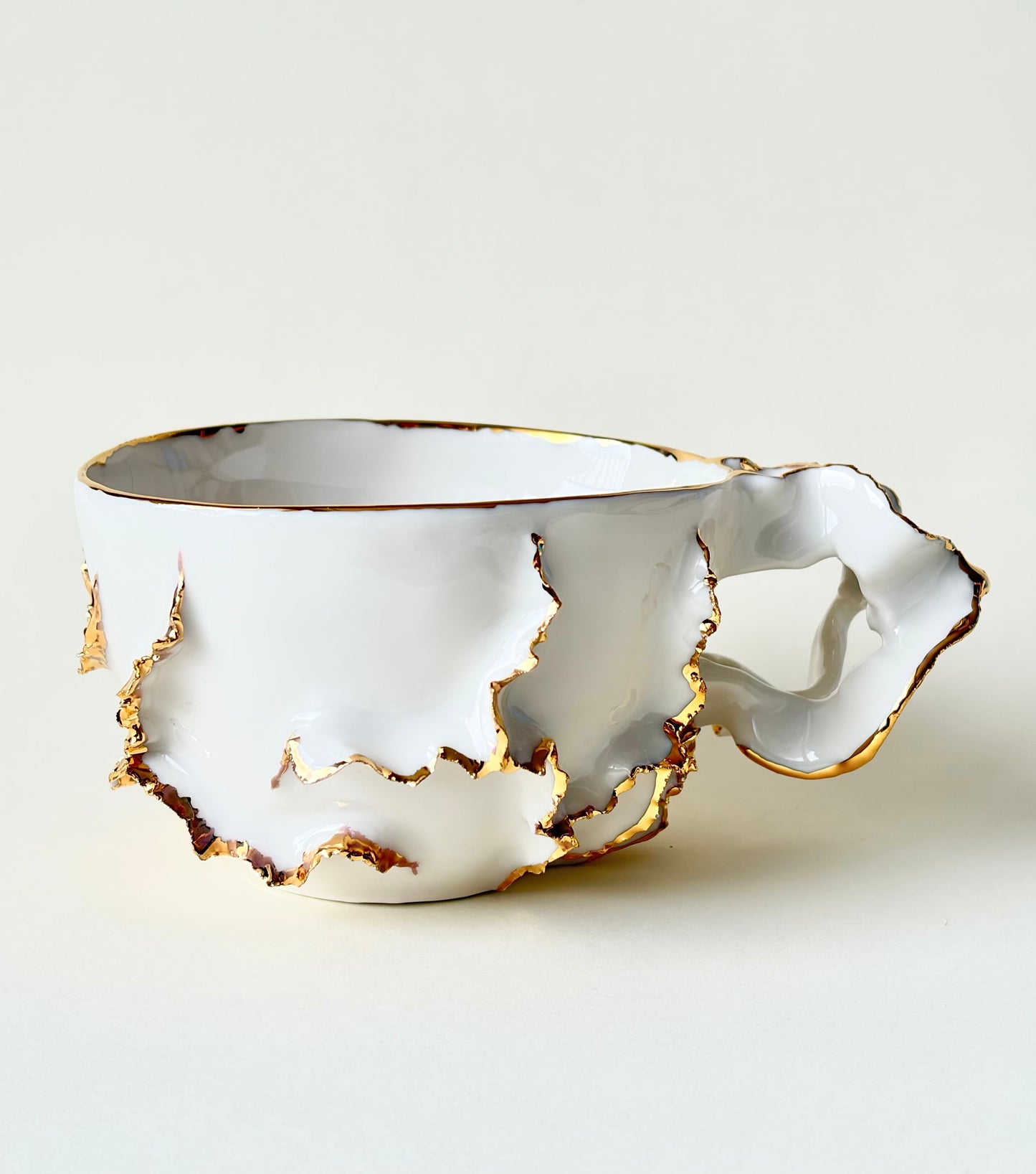 Filiżanka „Laminari” porcelanowa ze złoceniem