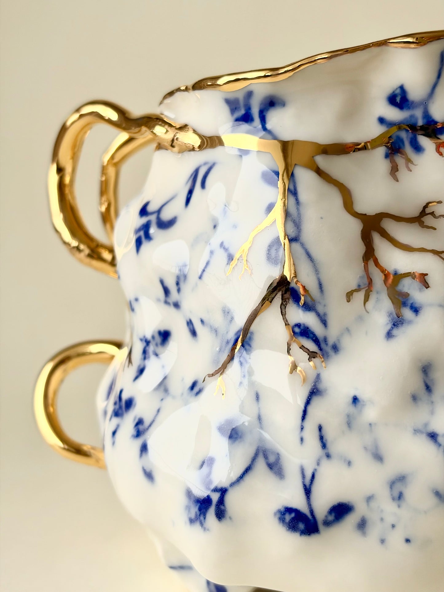 Kubek porcelanowy “Couroupita”