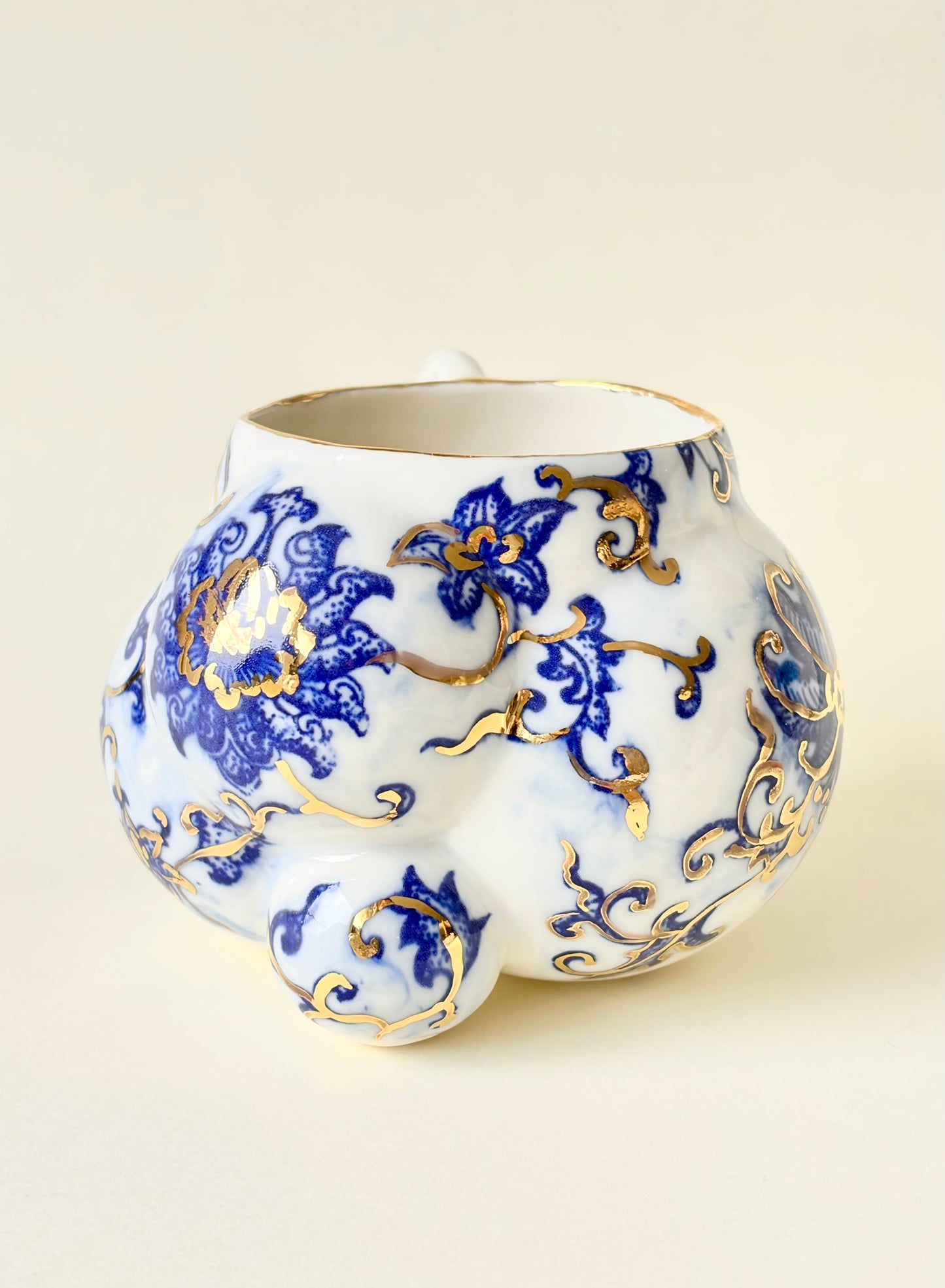 Kubek porcelanowy “Bubbles 3”