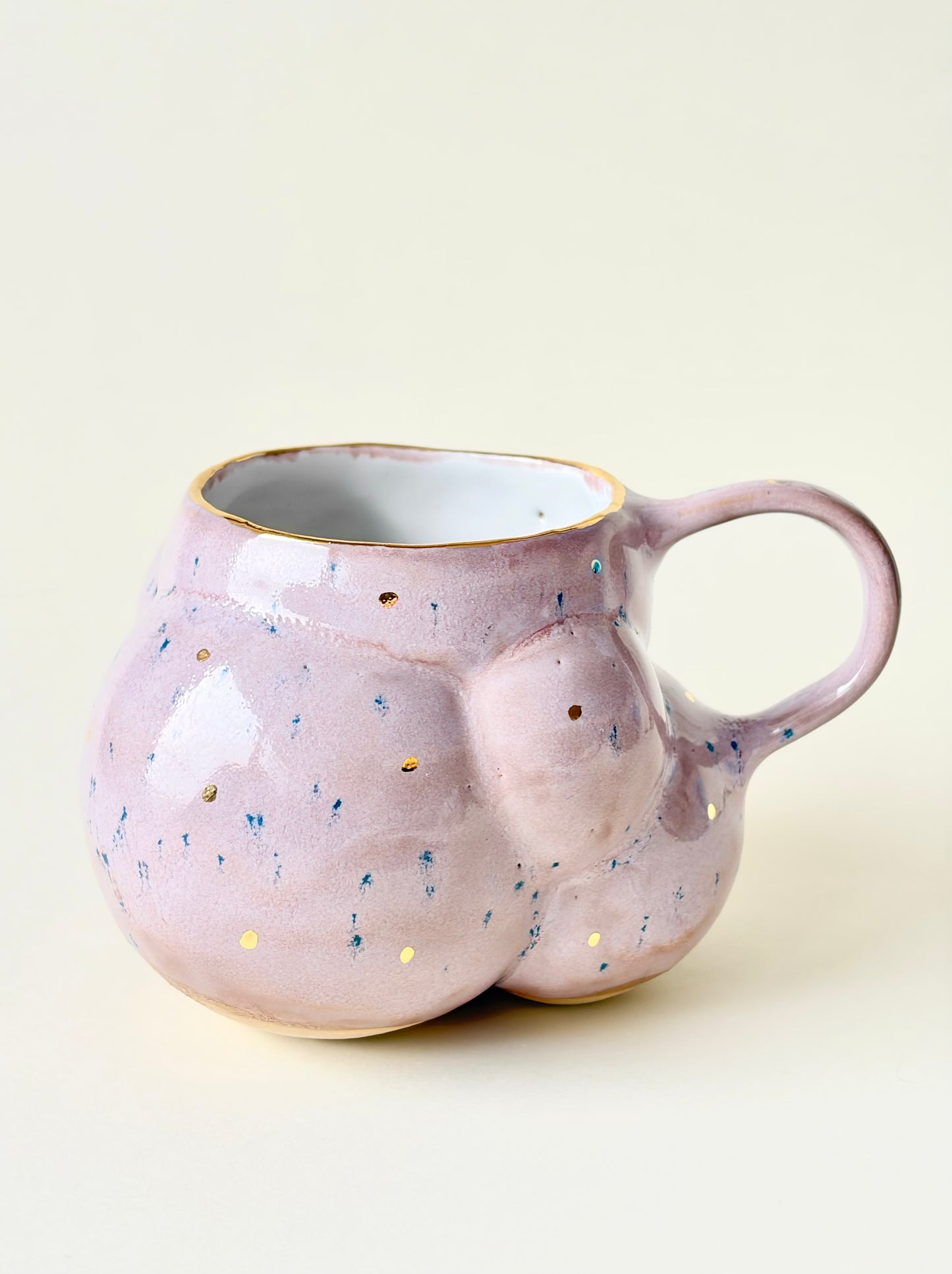 Kubek ceramiczny “Bubbles 3” lawendowy