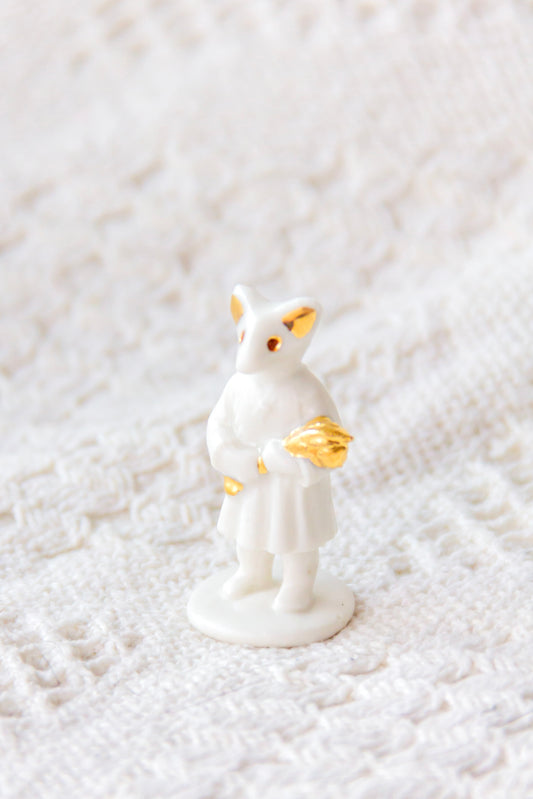 Werling z kłosami, rzeźba porcelanowa ze złoceniem