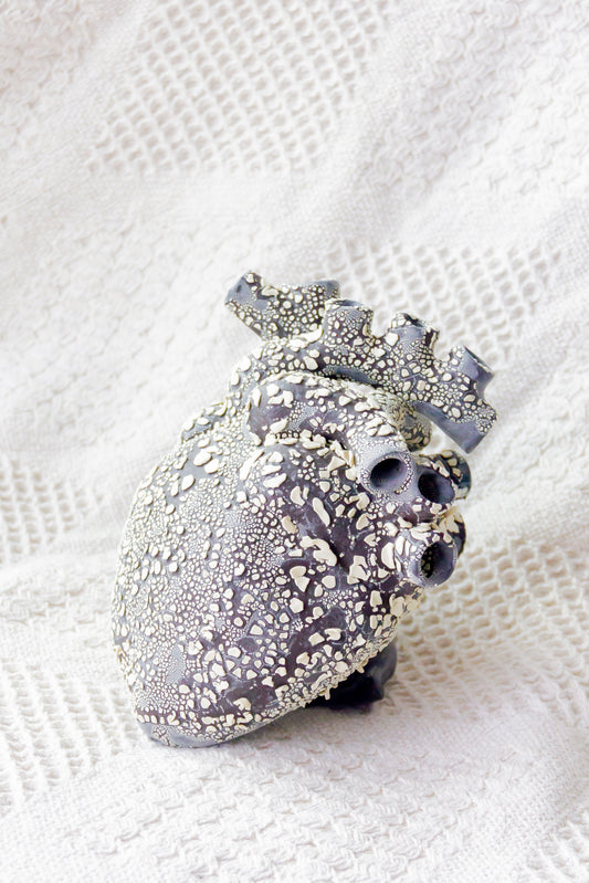 Coeur en céramique brillant plaqué or