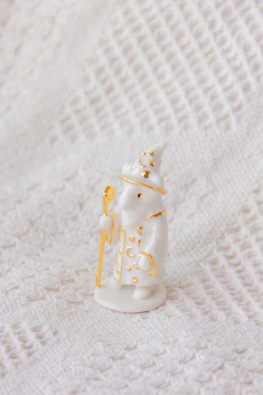 Werling czarodziej, rzeźba porcelanowa ze złoceniem