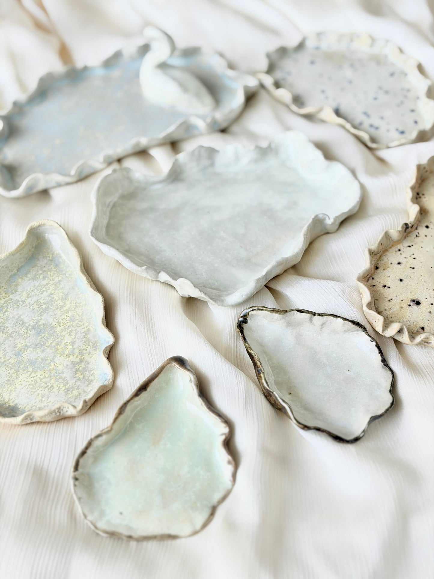 Podstawka na biżuterię z łabędziem