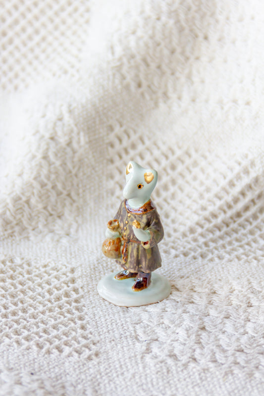 Werling kupiec, rzeźba ceramiczna ze złoceniem