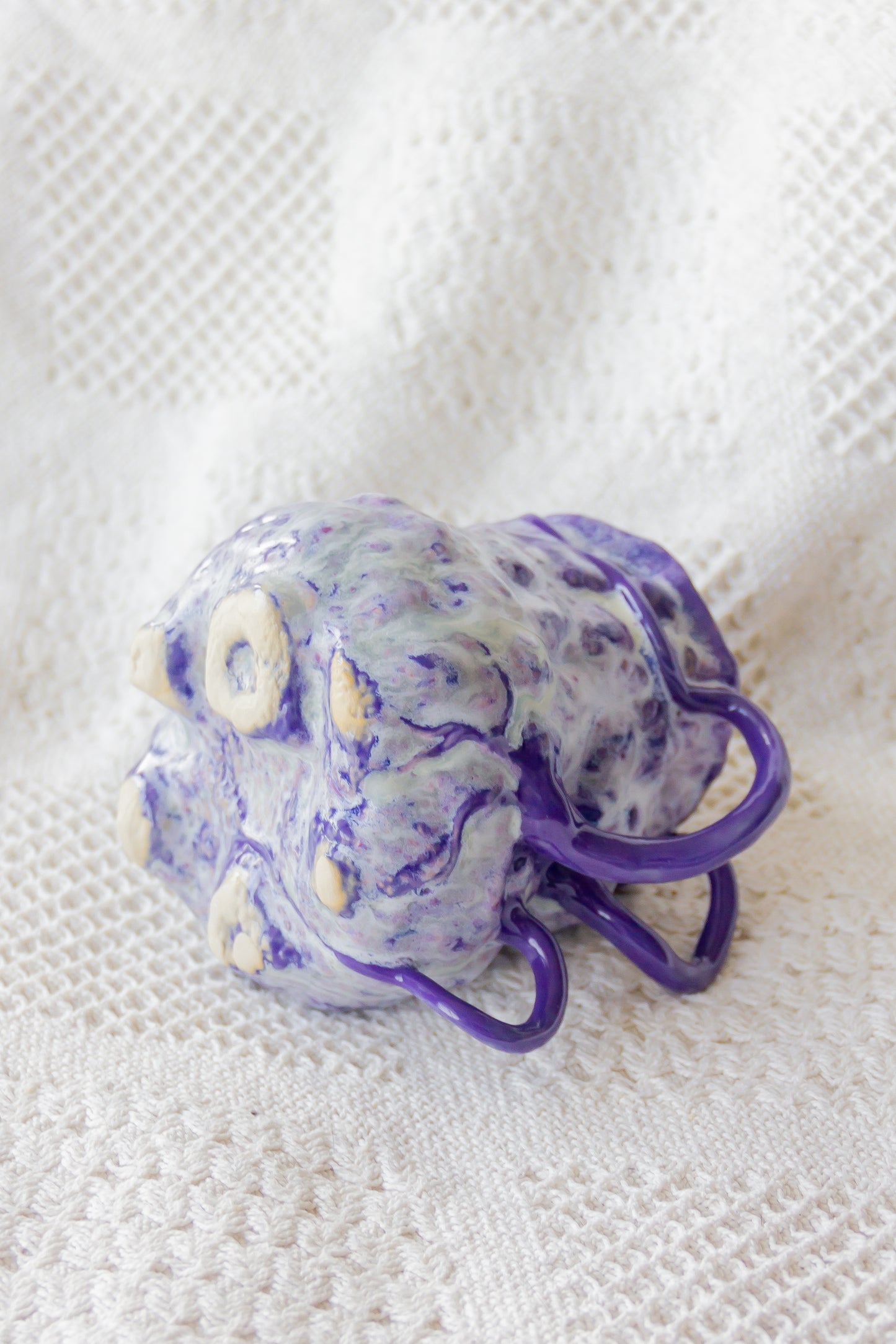 Kubek ceramiczny “Couroupita” szaro-fioletowy