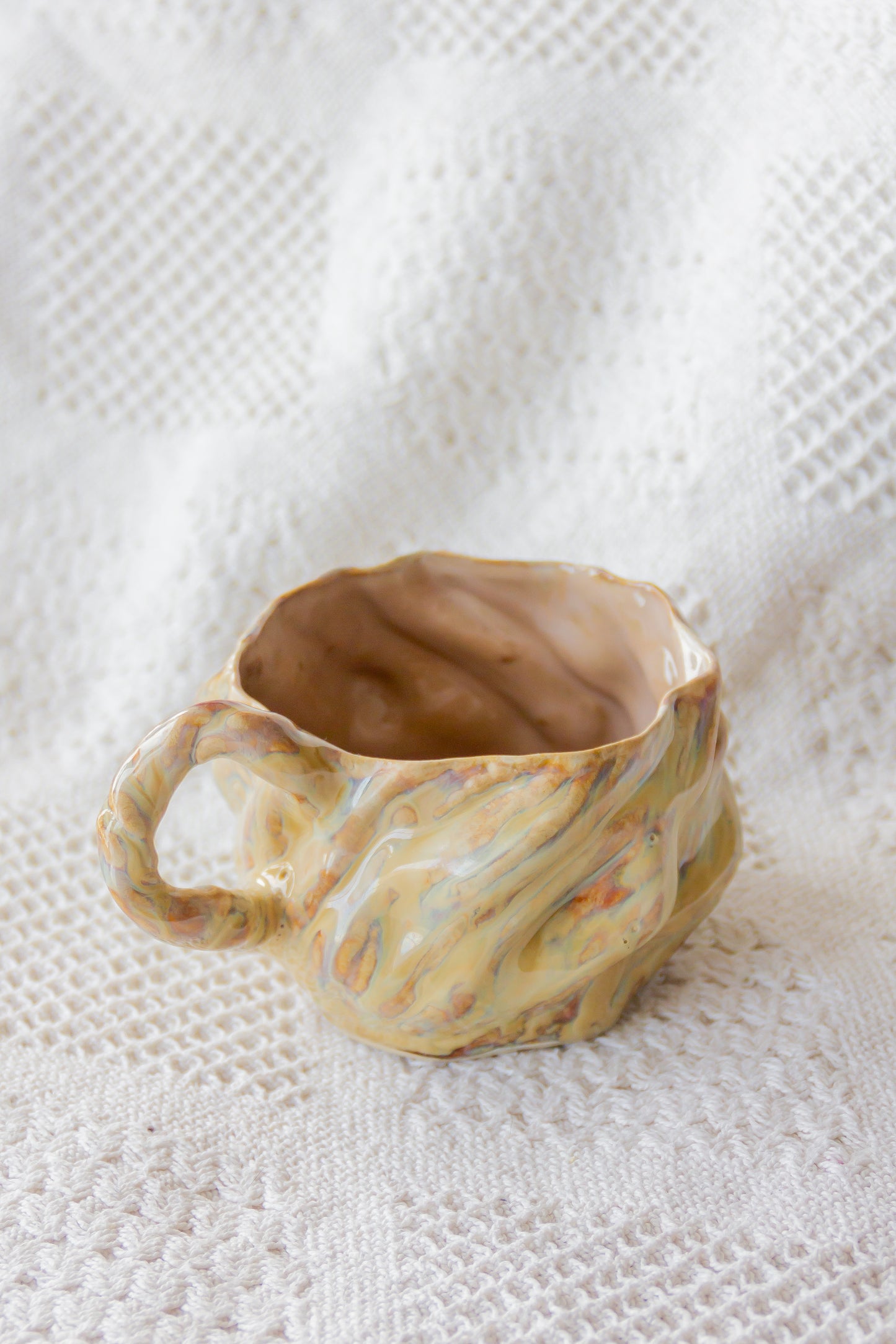 Kubek ceramiczny „Wave” piaskowo-beżowy