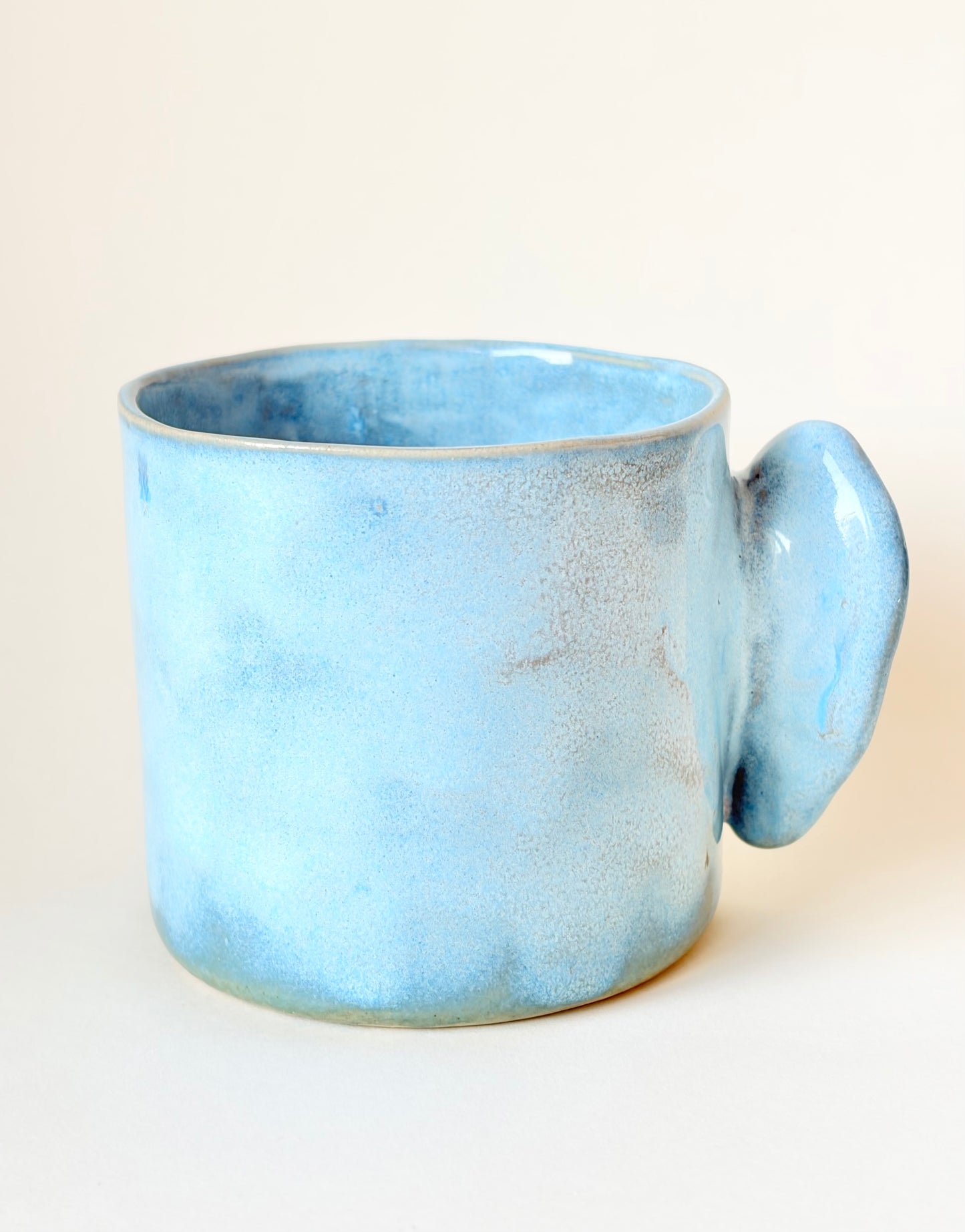 Kubek ceramiczny z Uchem