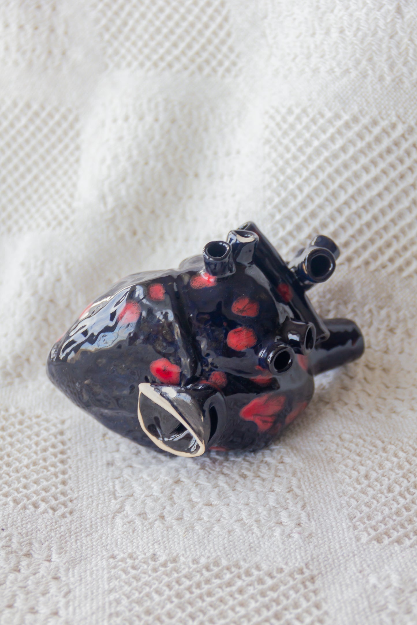 Serce ceramiczne czarno-czerwone