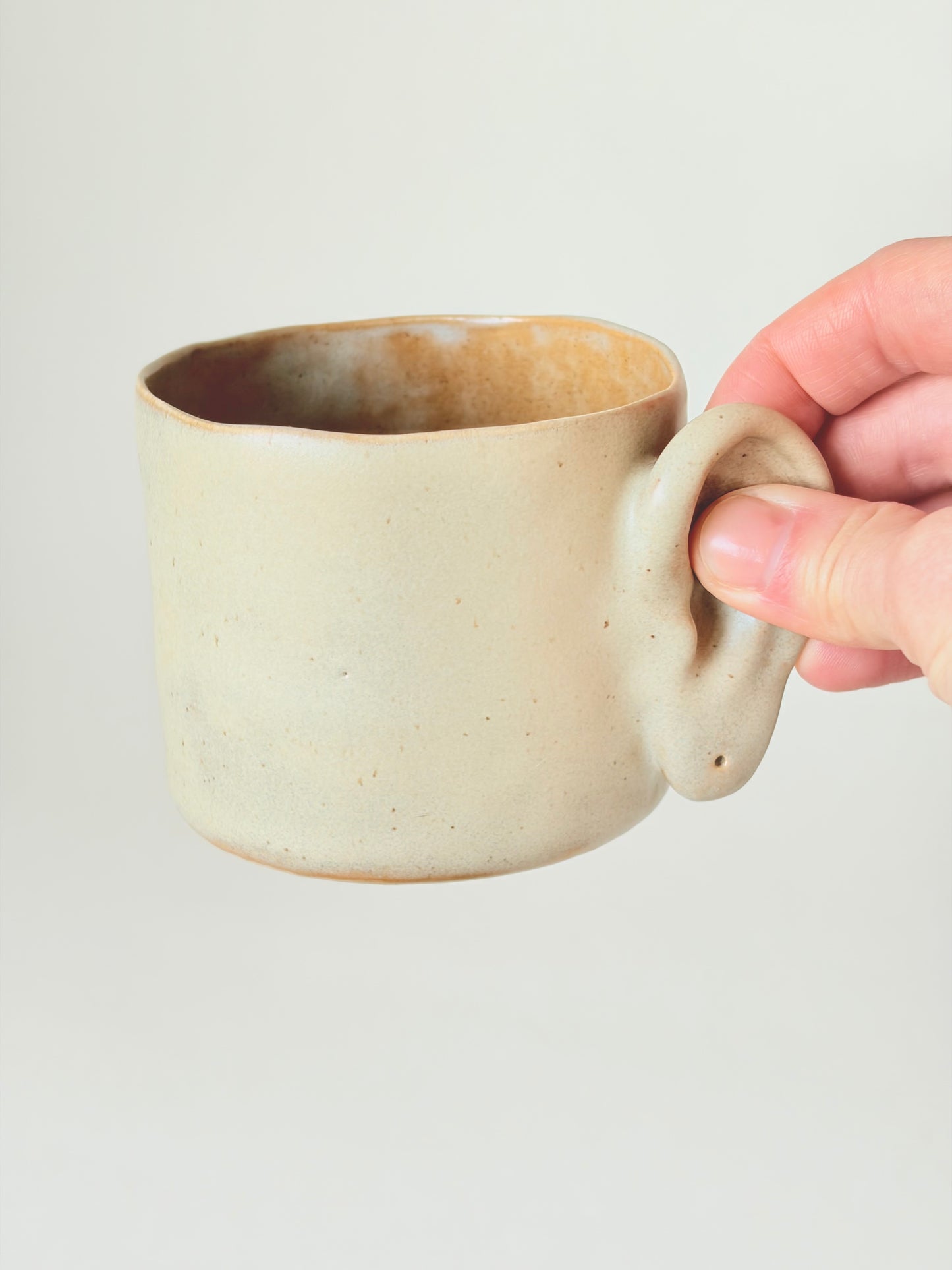 Kubek ceramiczny z Uchem