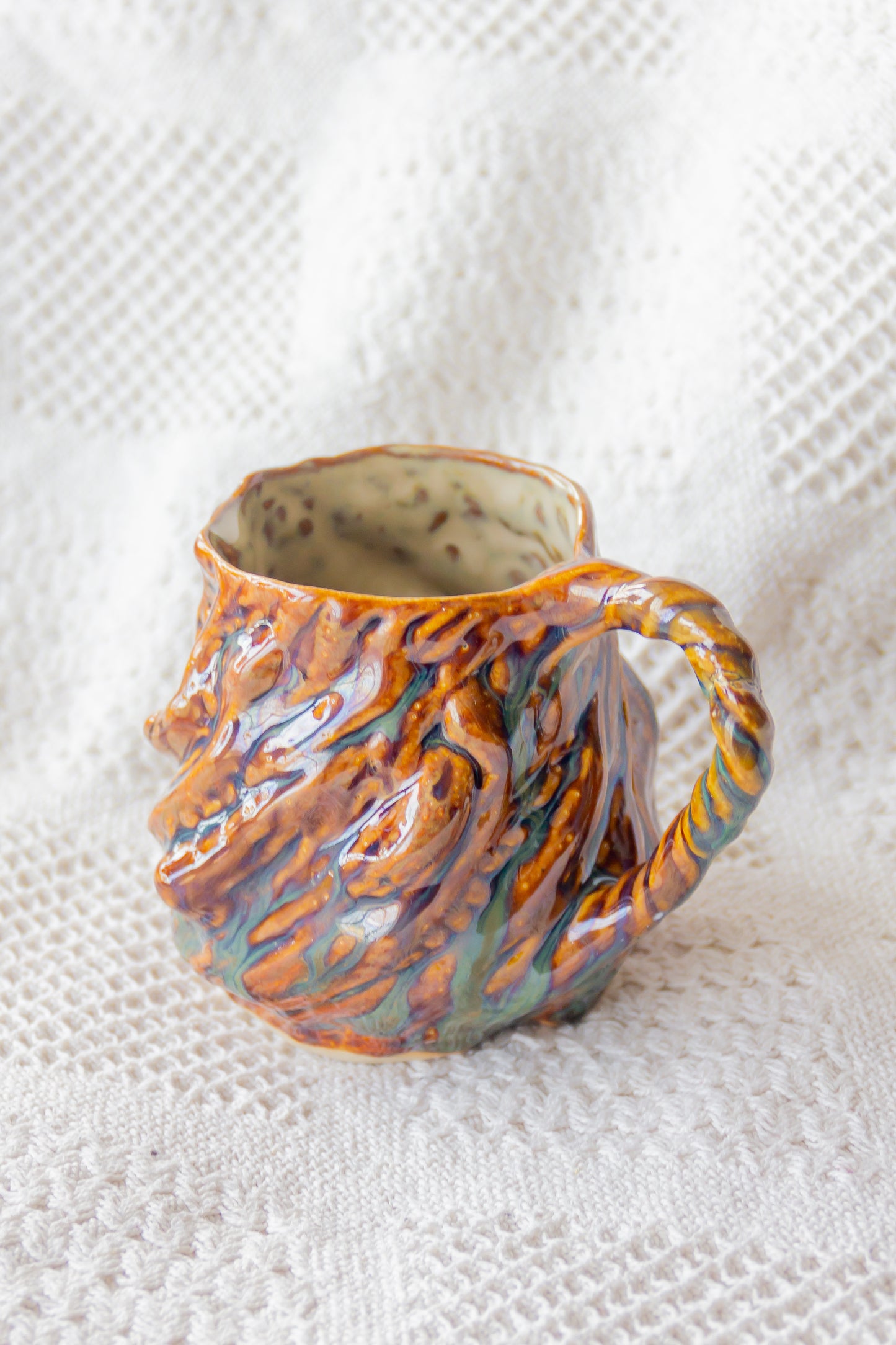 Kubek ceramiczny „Wave” brązowo-zielony