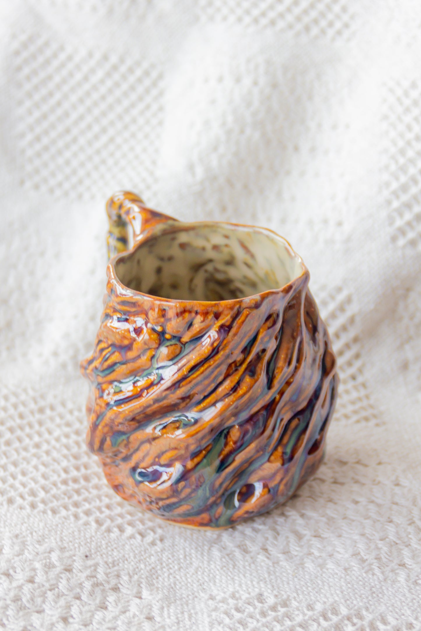 Kubek ceramiczny „Wave” brązowo-zielony