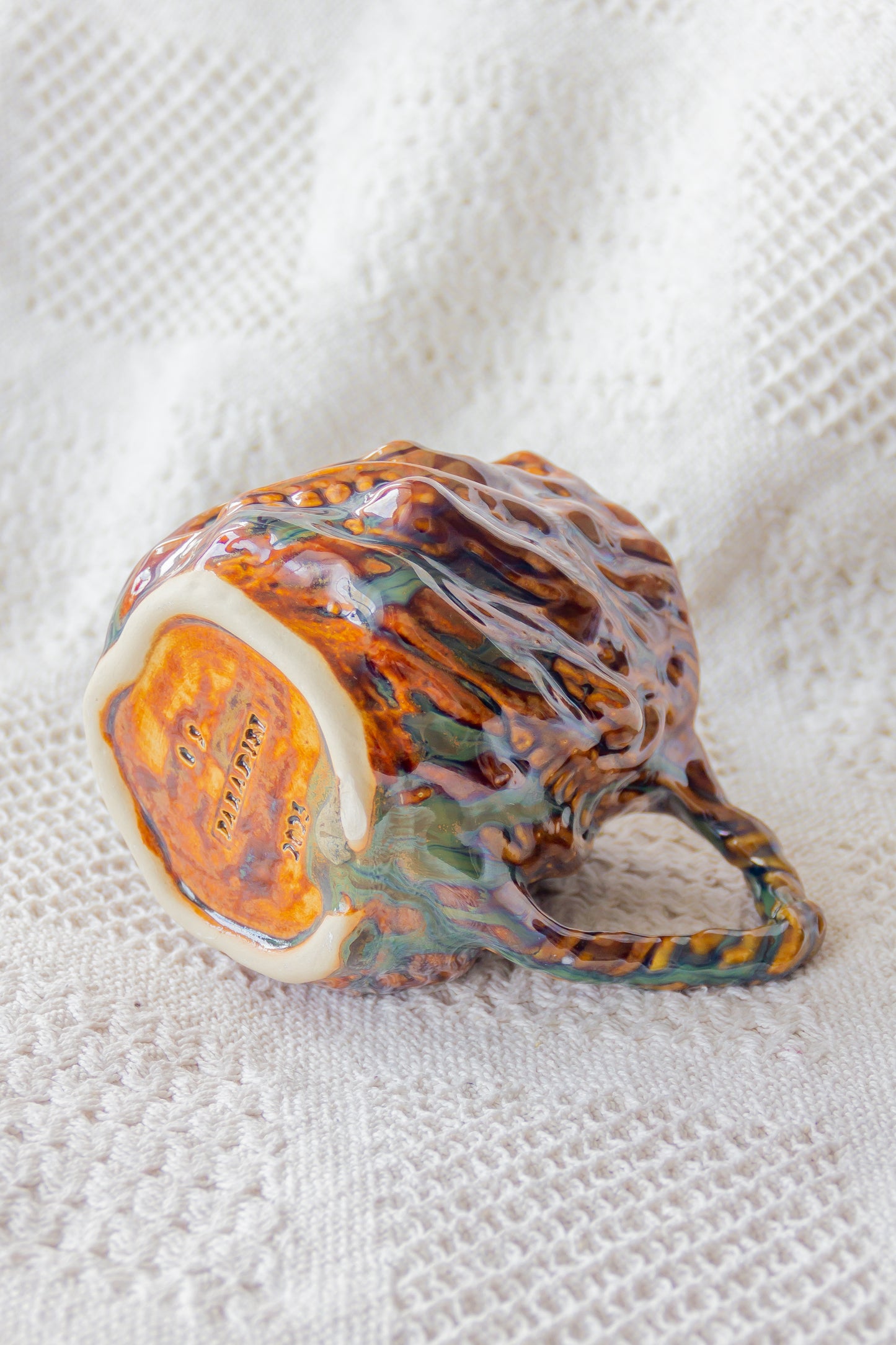 Kubek ceramiczny „Wave” brązowo-zielony