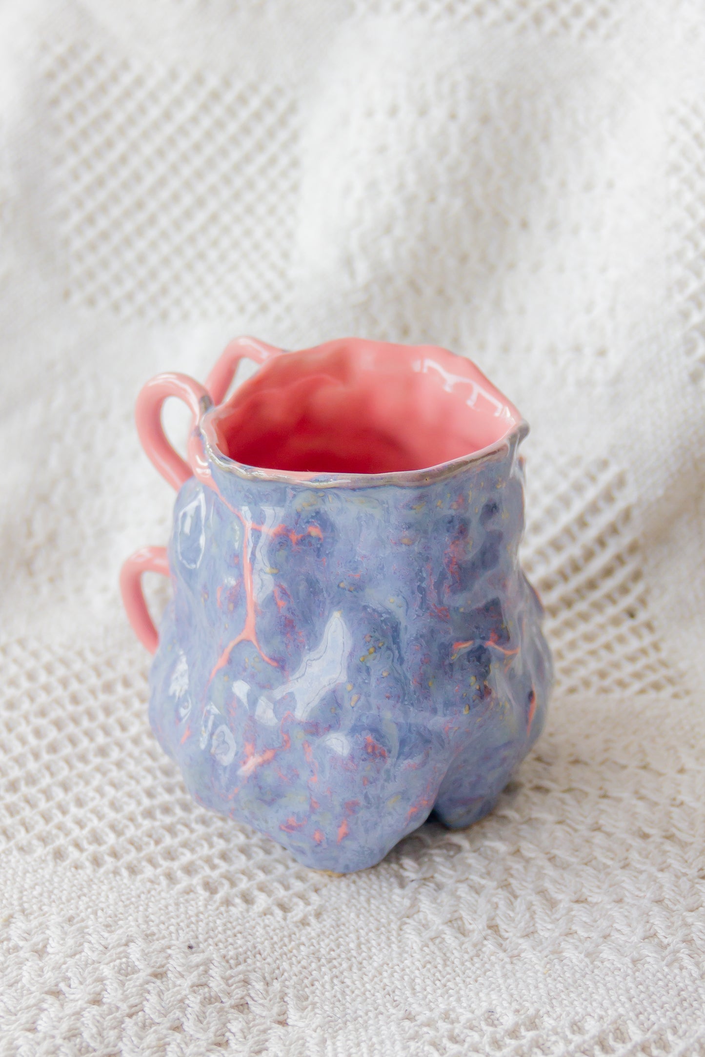 Kubek ceramiczny “Couroupita” różowo-fioletowy