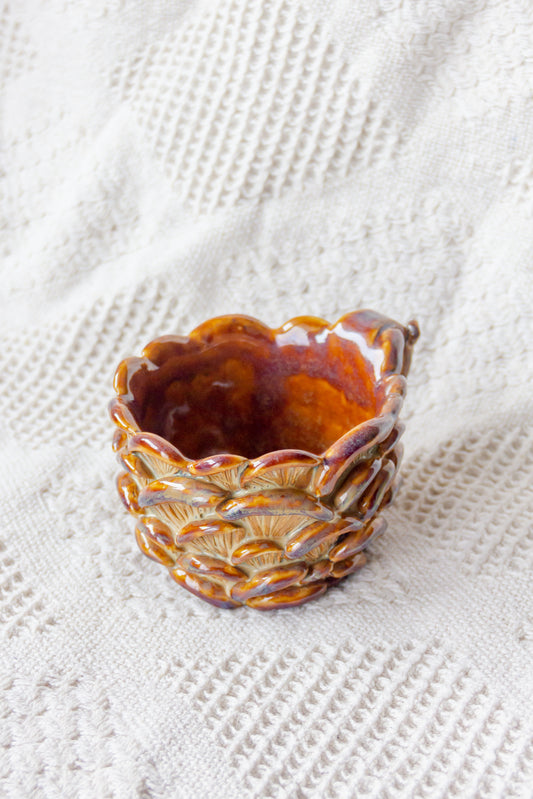 Kubek ceramiczny “Shrooms” beżowo-brązowy