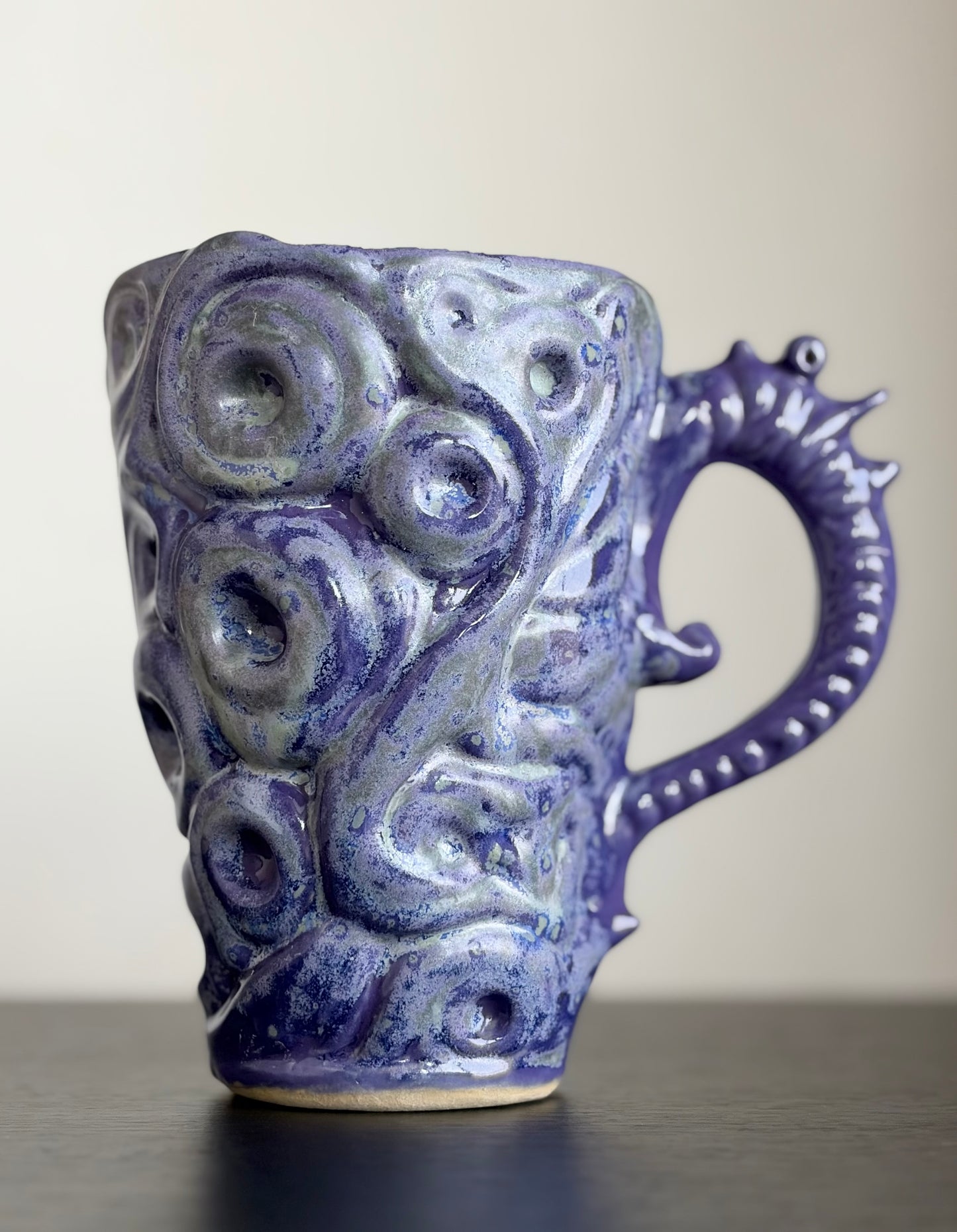 Kubek ceramiczny „Twist” fioletowy