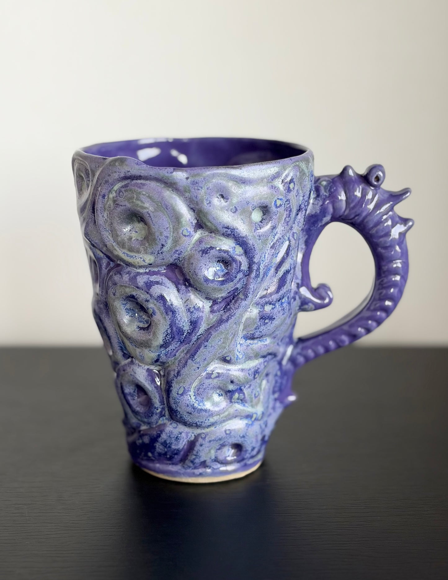 Kubek ceramiczny „Twist” fioletowy