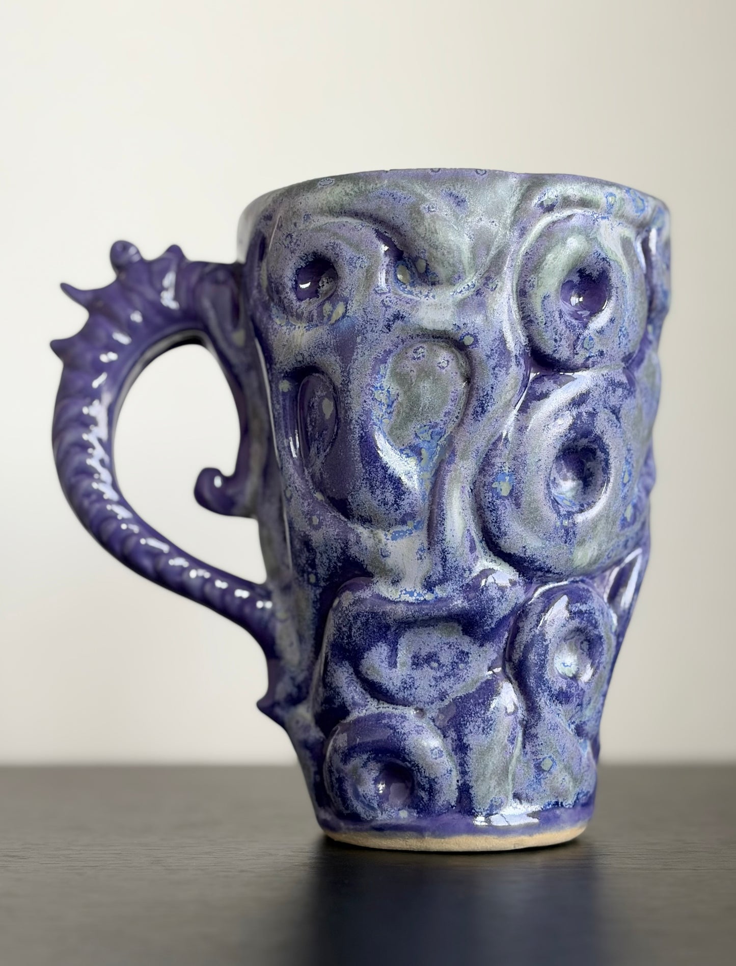 Kubek ceramiczny „Twist” fioletowy