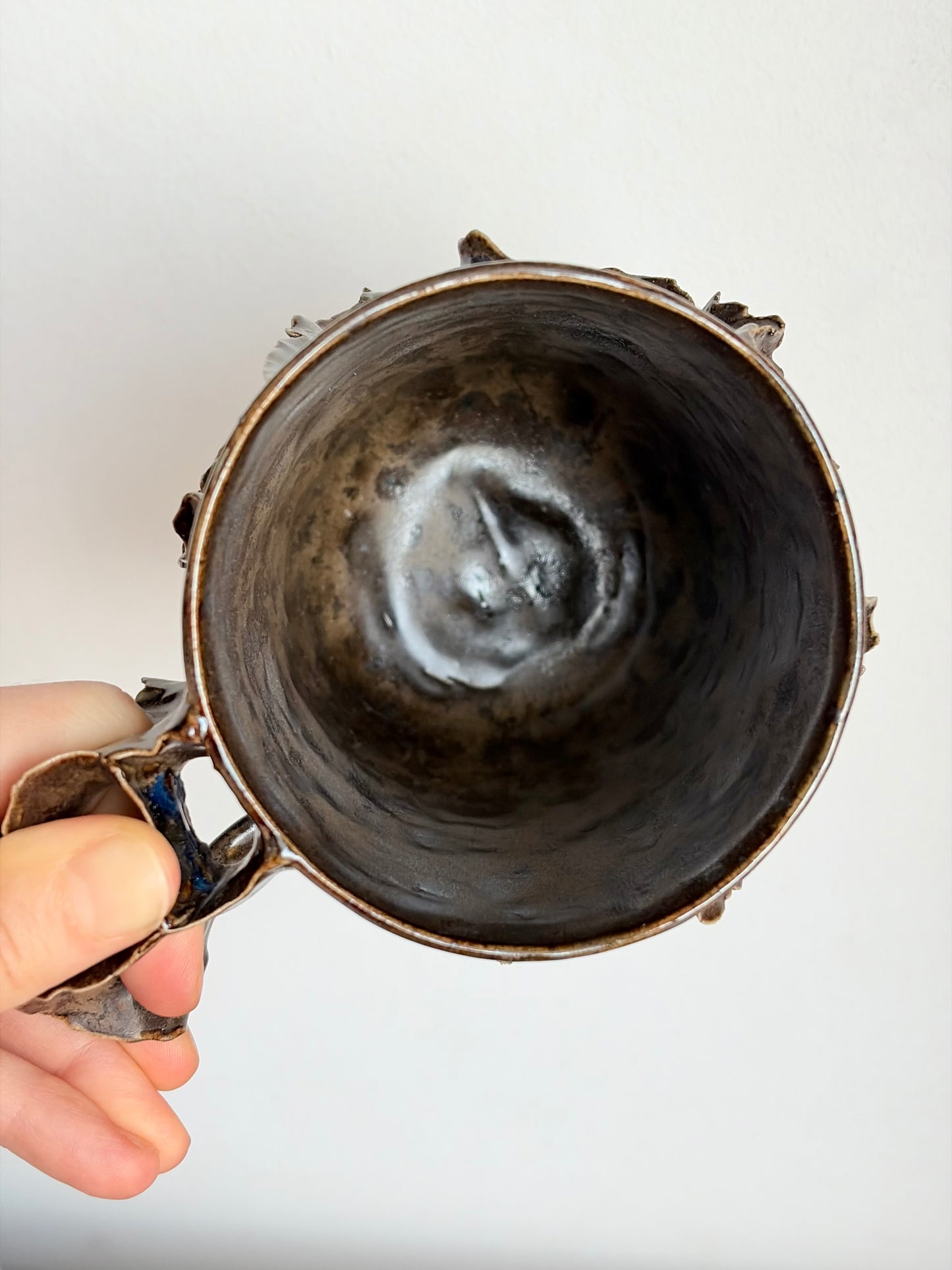 Kubek ceramiczny “Laminari”  efektowy niebieski