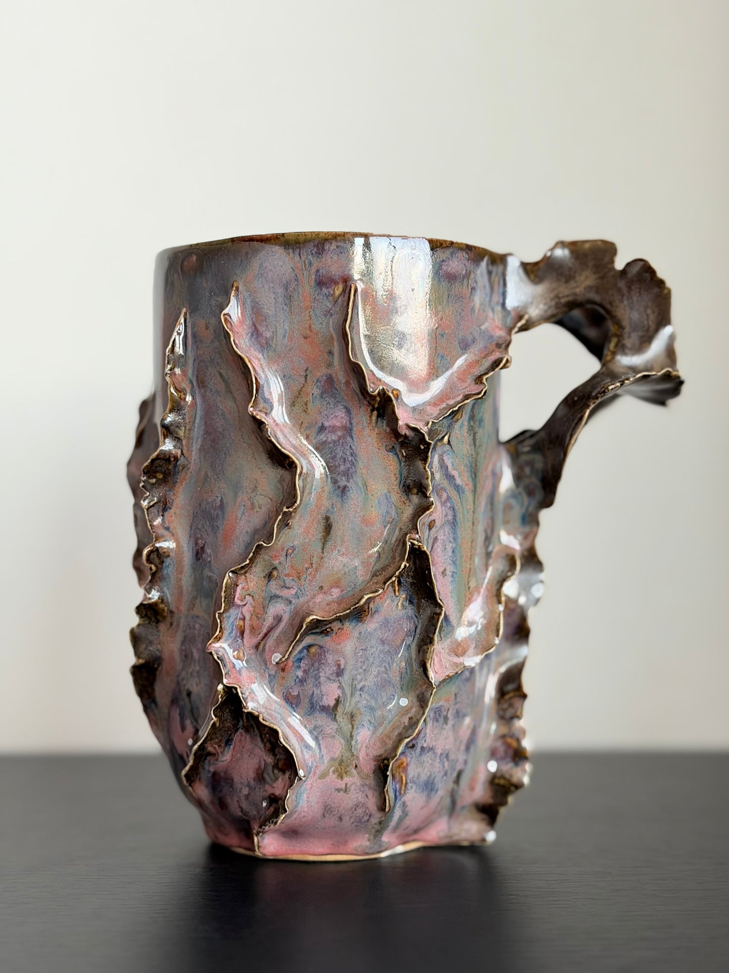 Kubek ceramiczny “Laminari” różowo-fioletowy