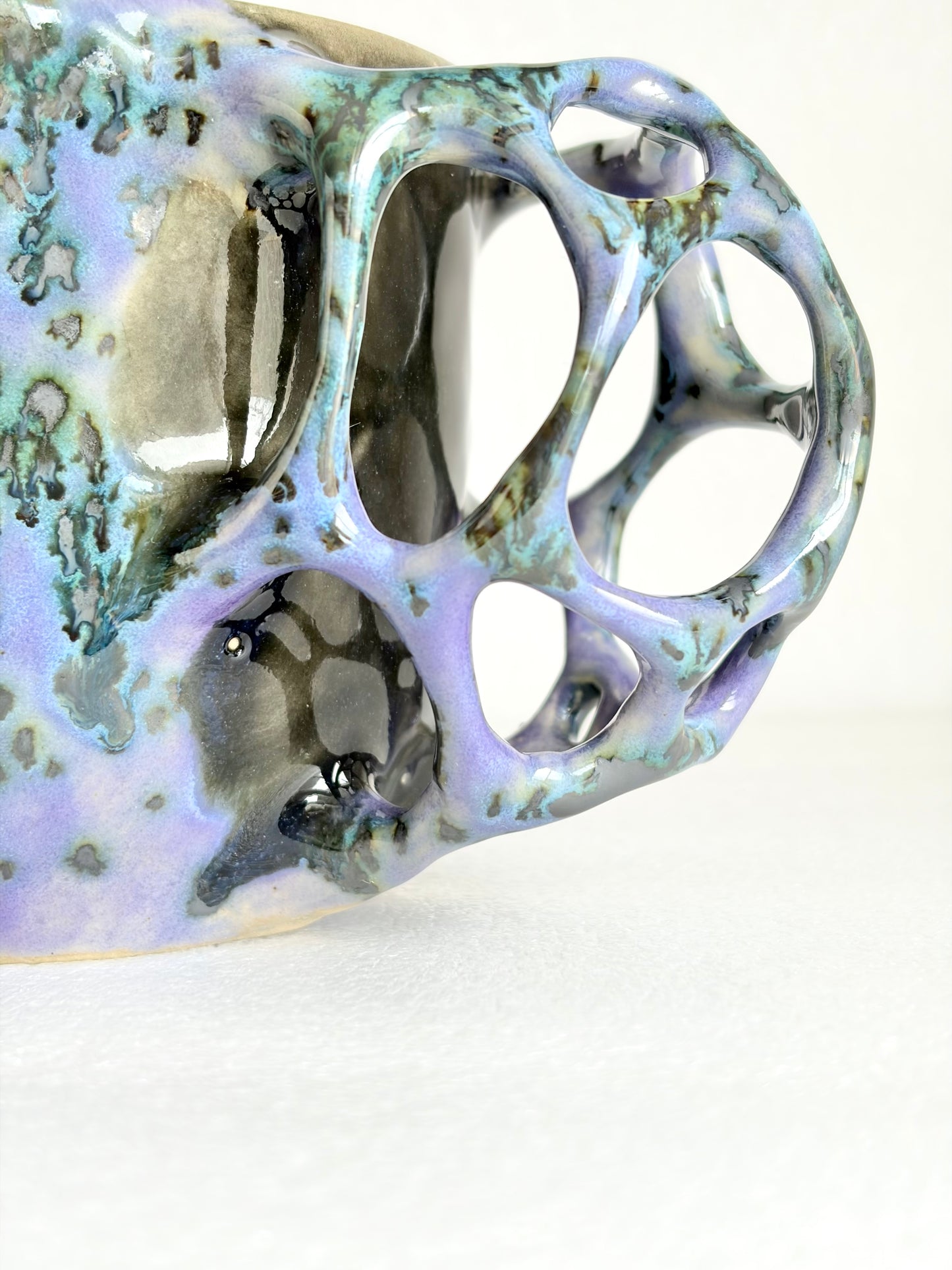 Kubek ceramiczny „Tripto” fioletowy w plamy