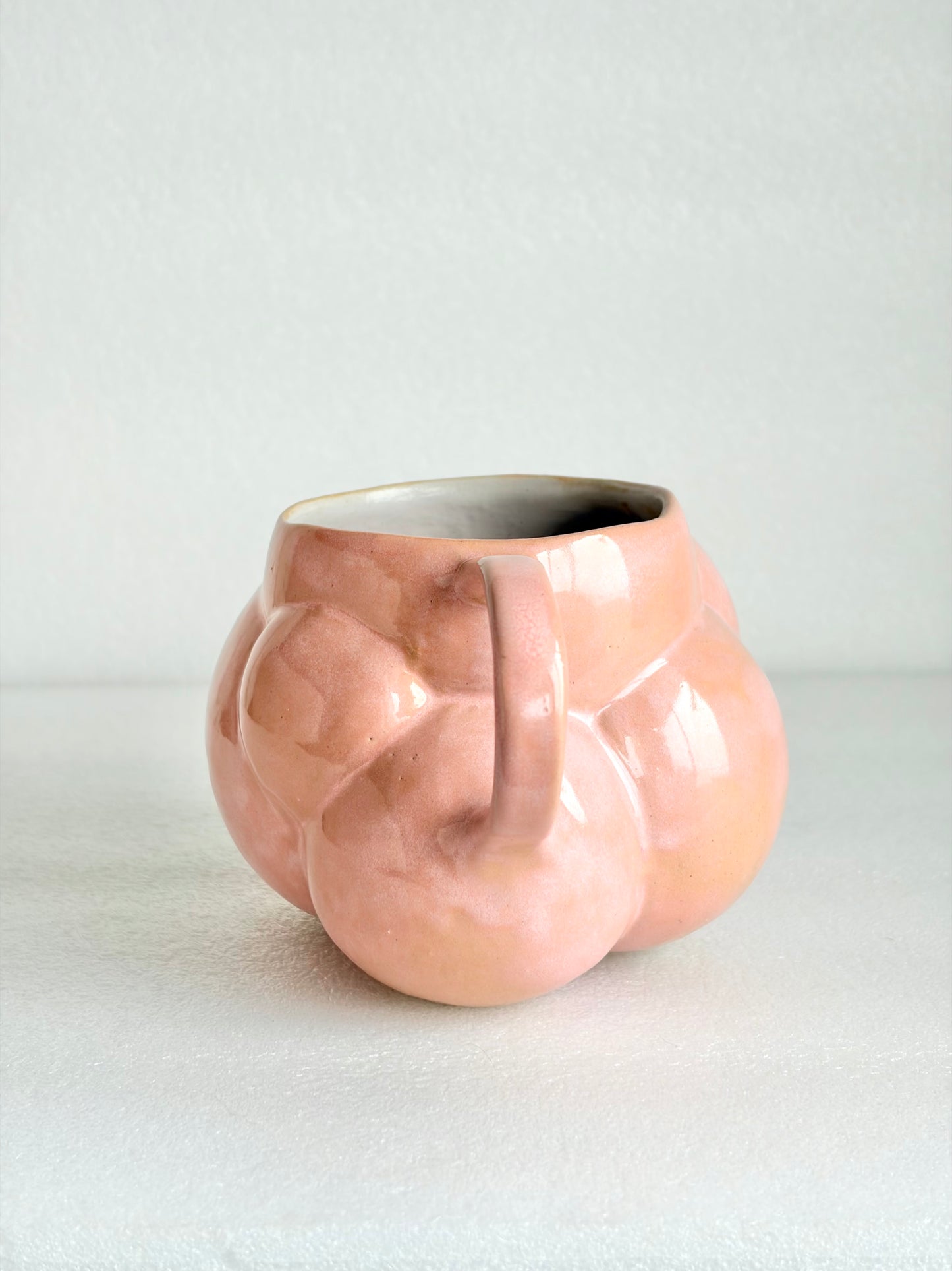 Kubek ceramiczny “Bubbles 3” różowy