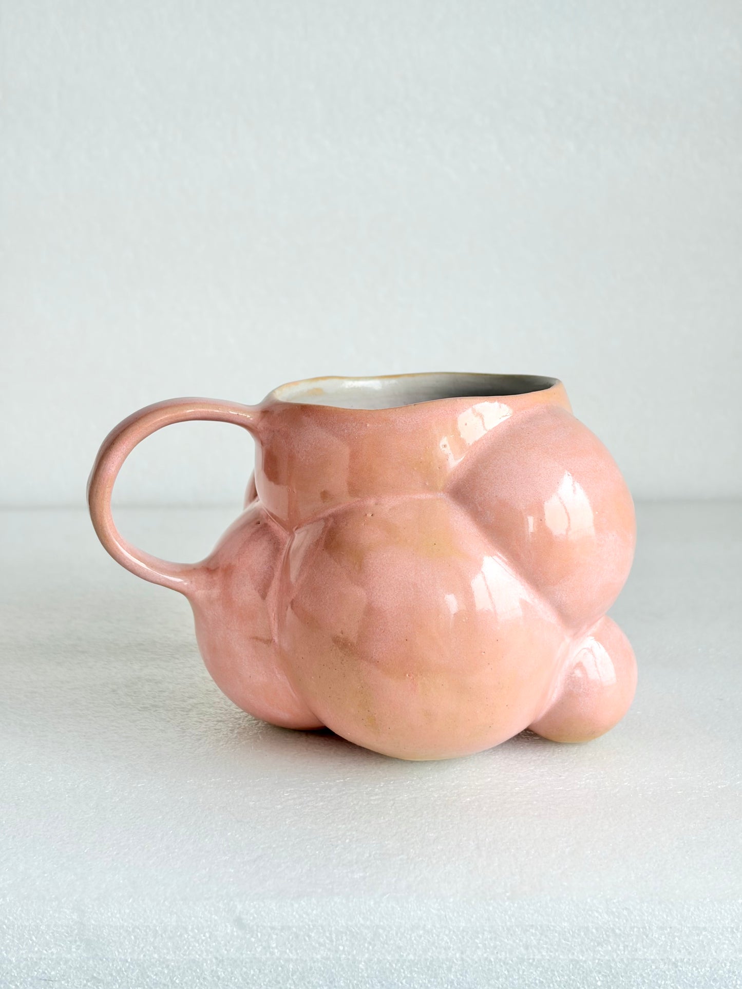 Kubek ceramiczny “Bubbles 3” różowy