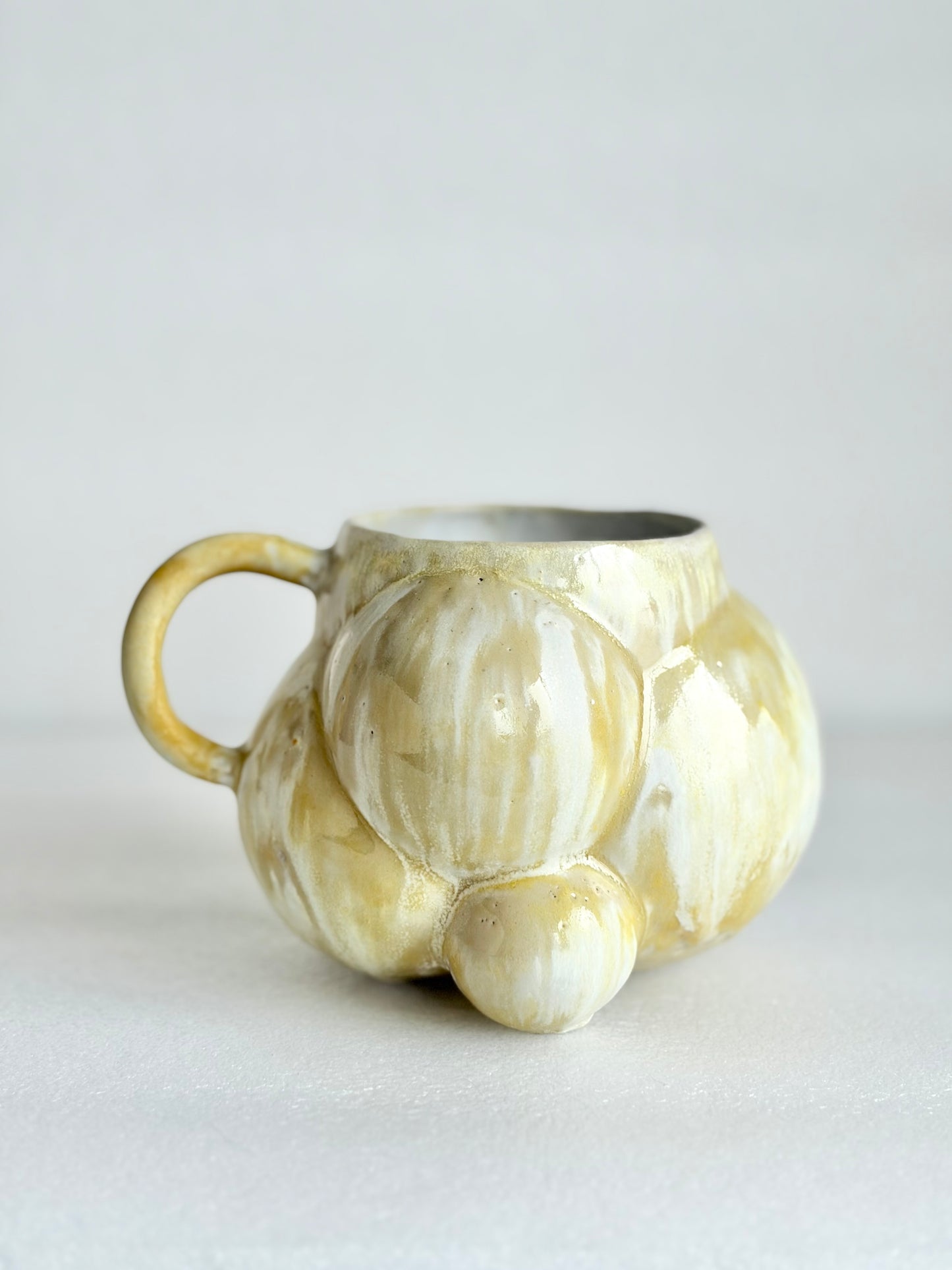 Kubek ceramiczny “Bubbles 3” żółty