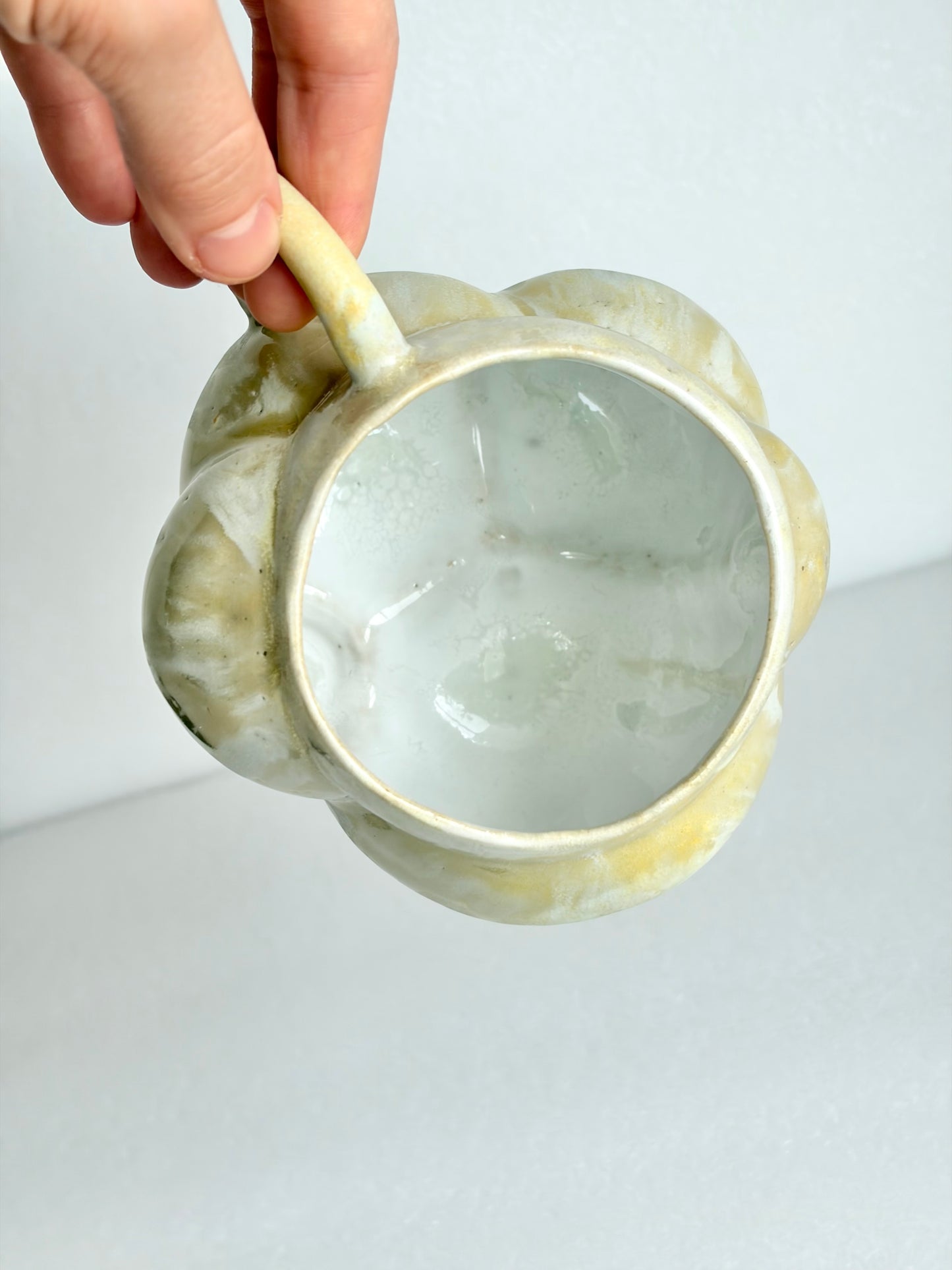 Kubek ceramiczny “Bubbles 3” żółty