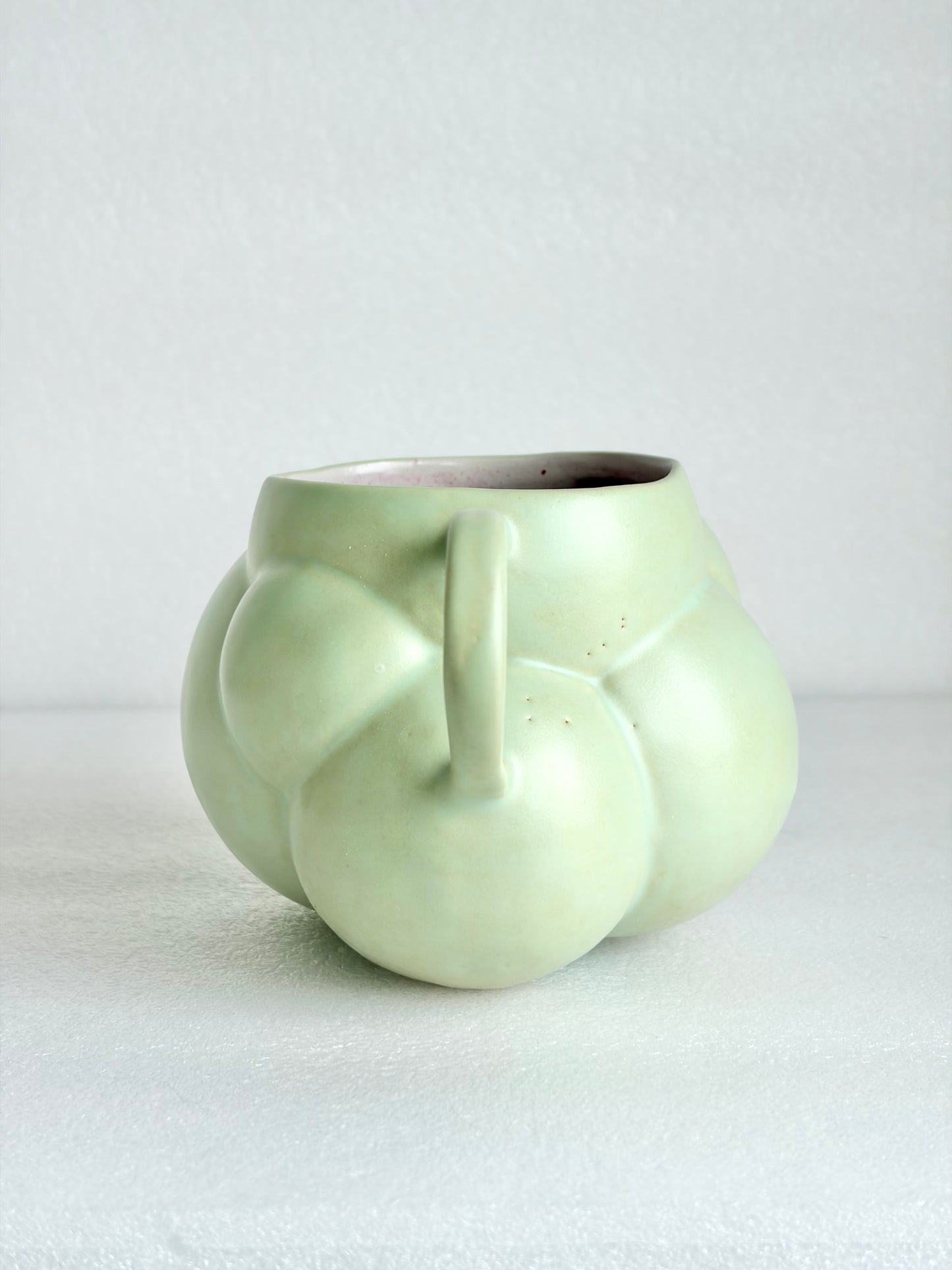 Kubek ceramiczny “Bubbles 3” zielono-różowy