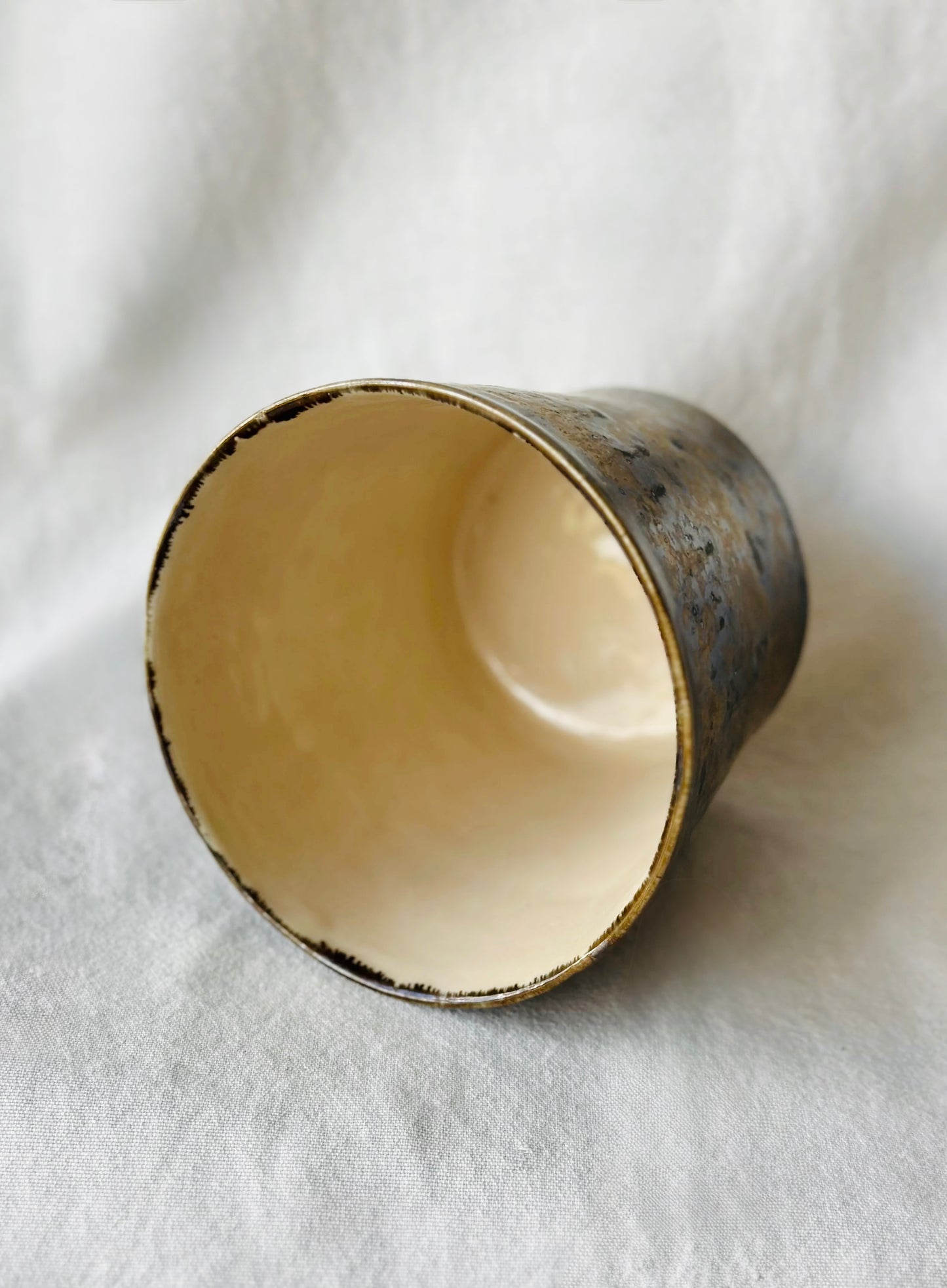 Duża osłonka ceramiczna