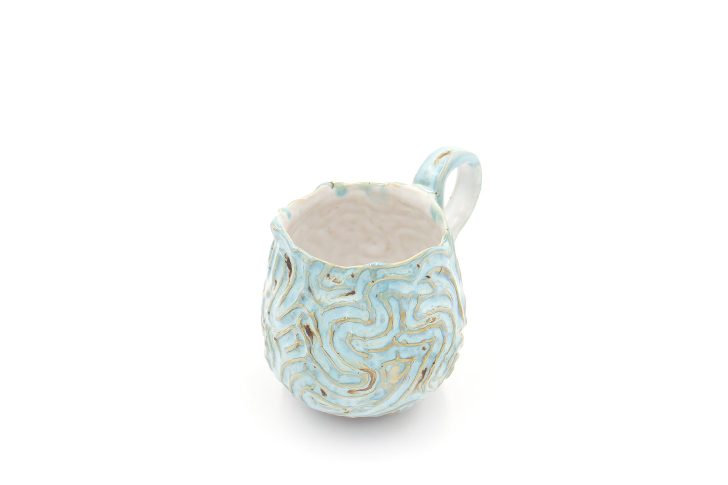 Kubek ceramiczny w kolorze biało-niebieskim
