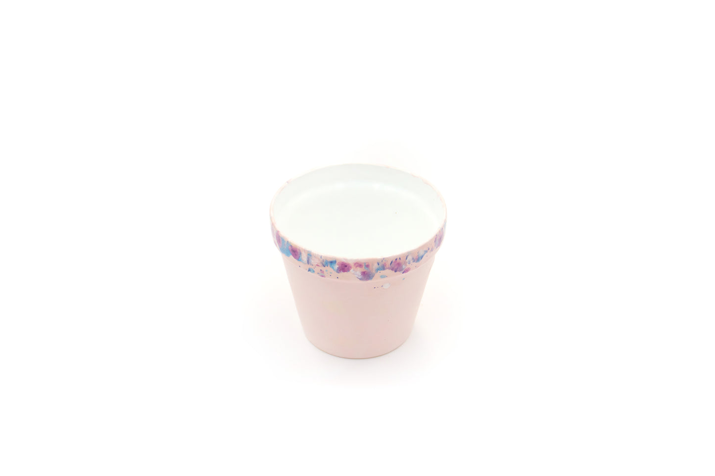 Mała osłonka ceramiczna w kolorze różowym