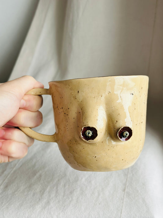 Mug en porcelaine plaqué or