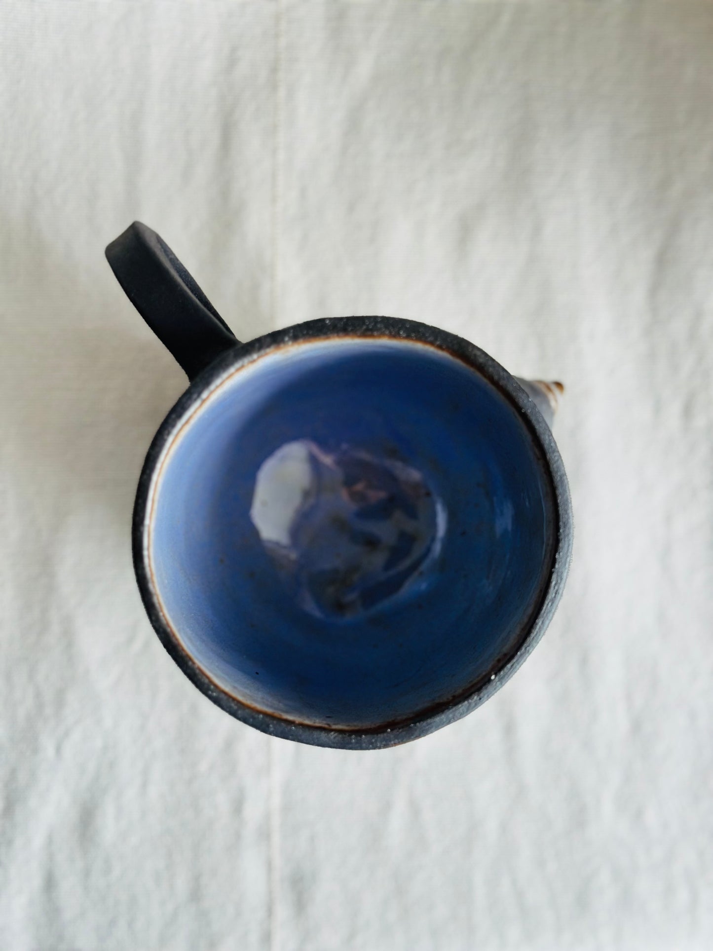 Mug en porcelaine plaqué or