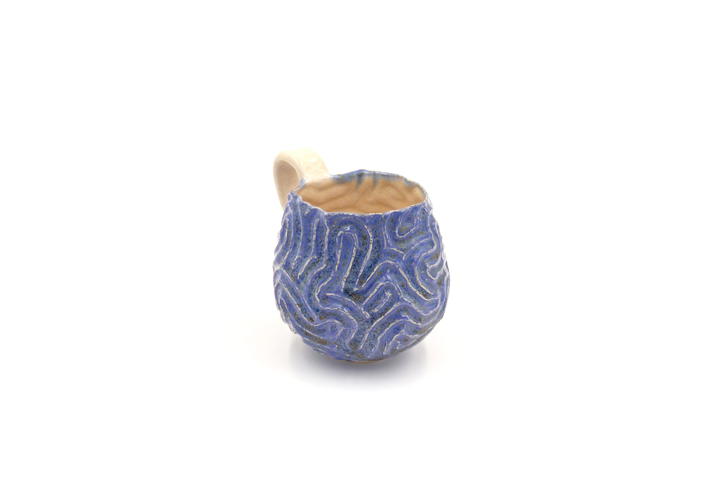 Kubek ceramiczny w kolorze beżowo-niebieskim