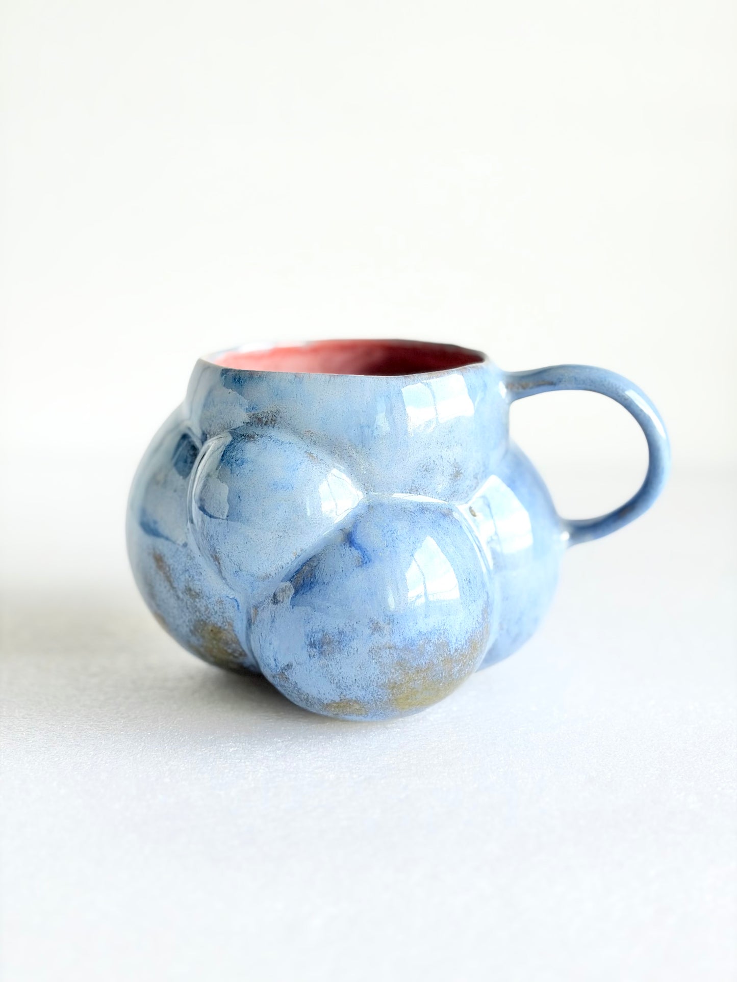 Kubek ceramiczny “Bubbles 3” niebiesko-różowy